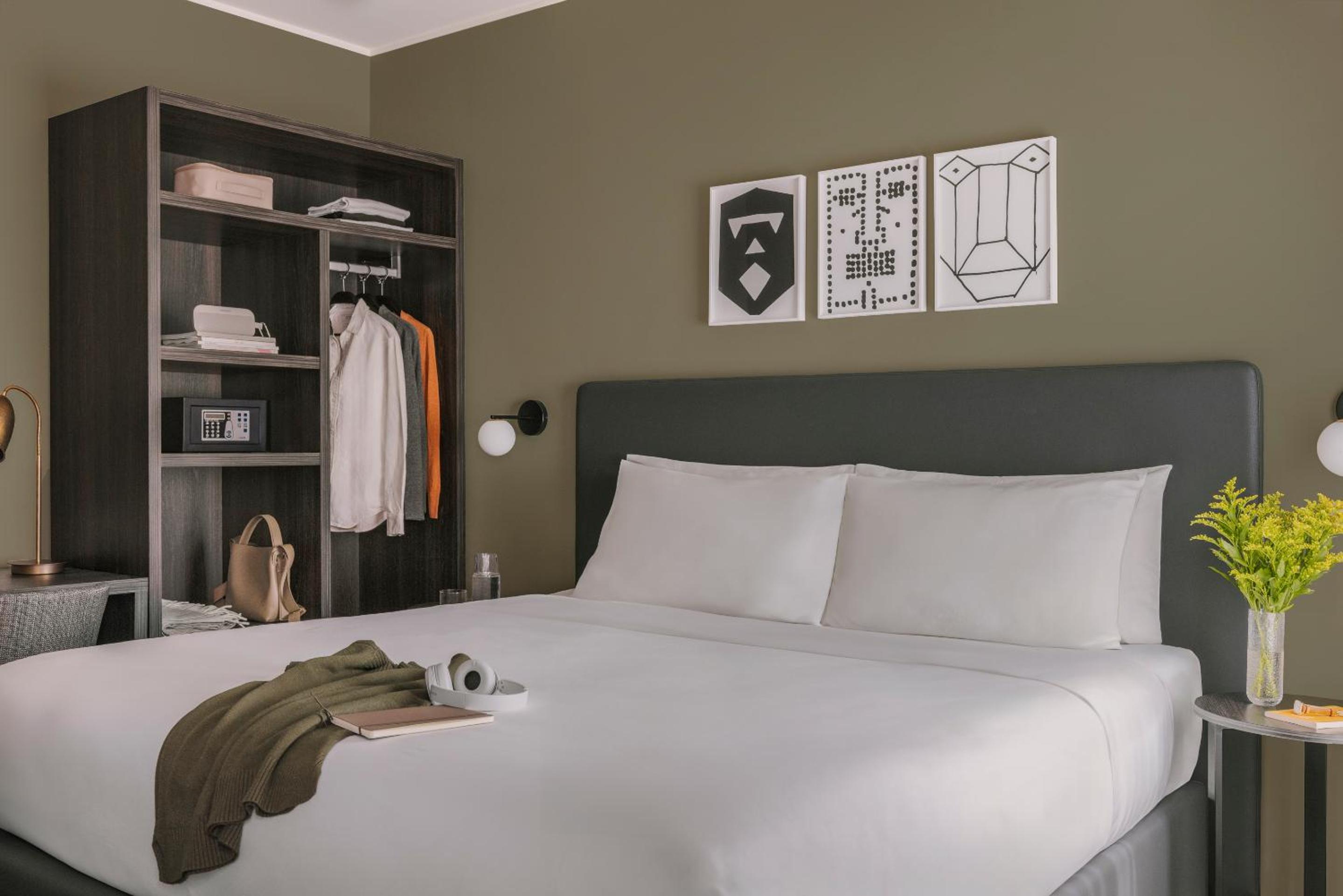 Superior Queen Room
