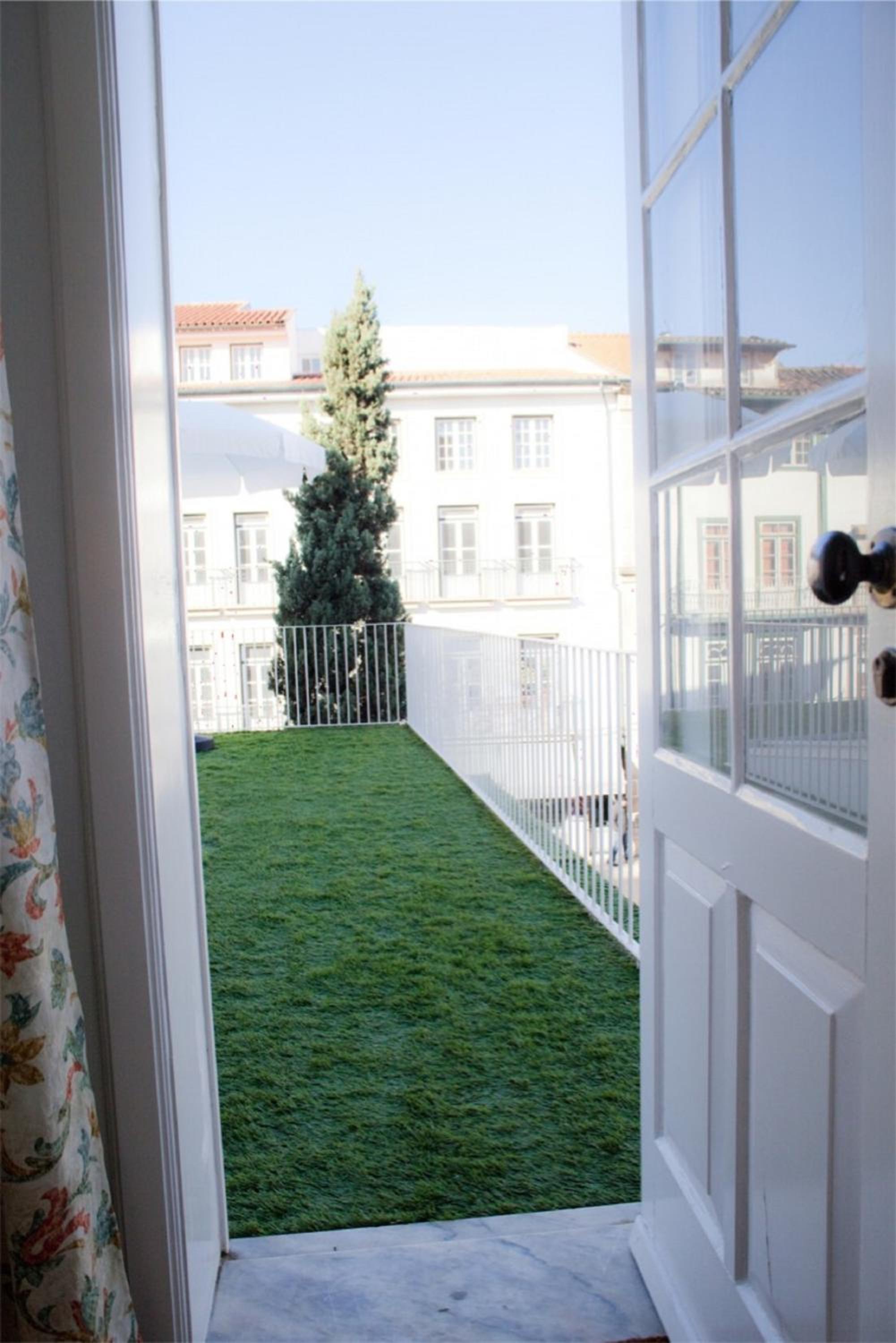 Apartment with Terrace photo 3