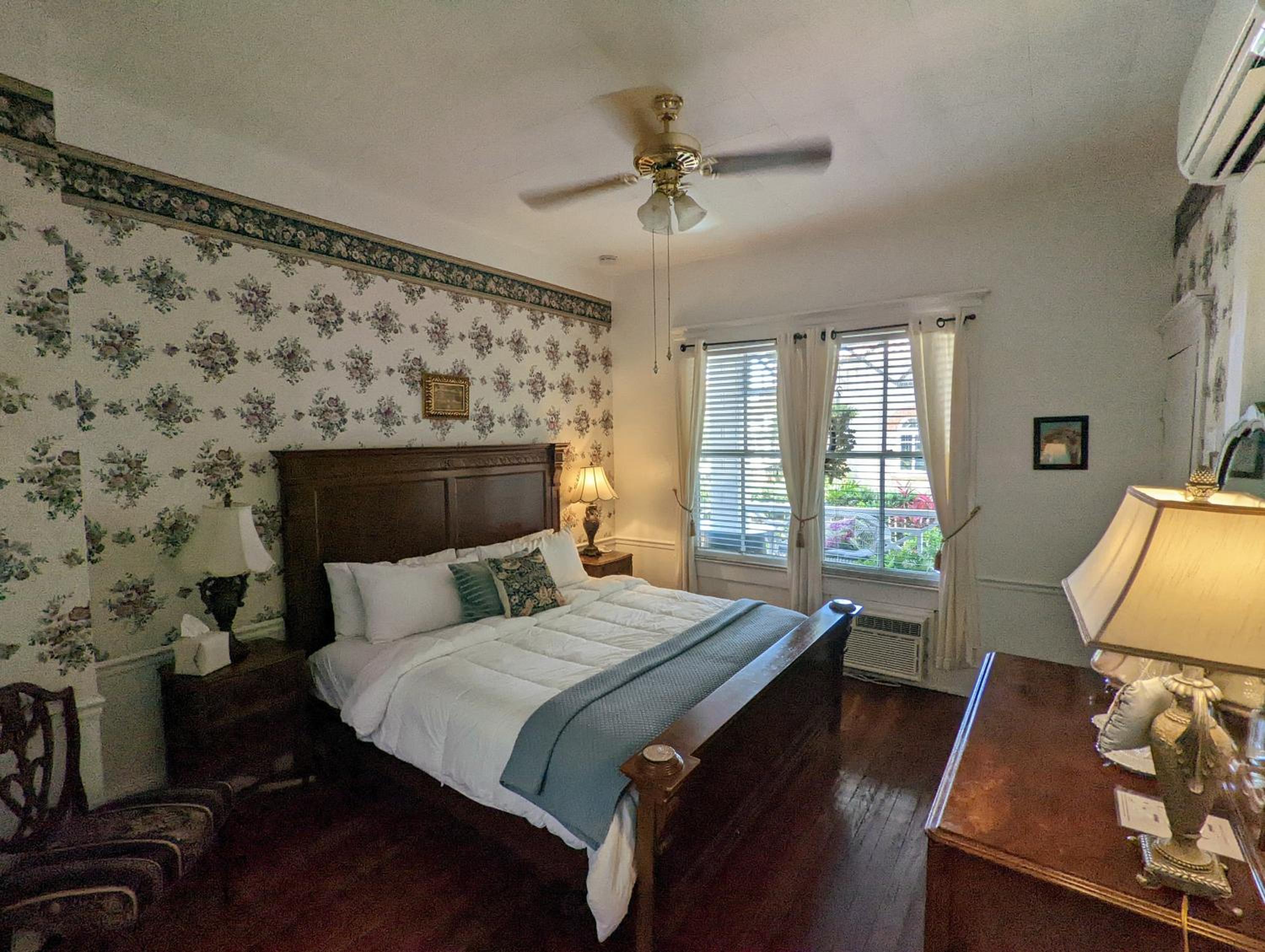 King Room - Photo 1