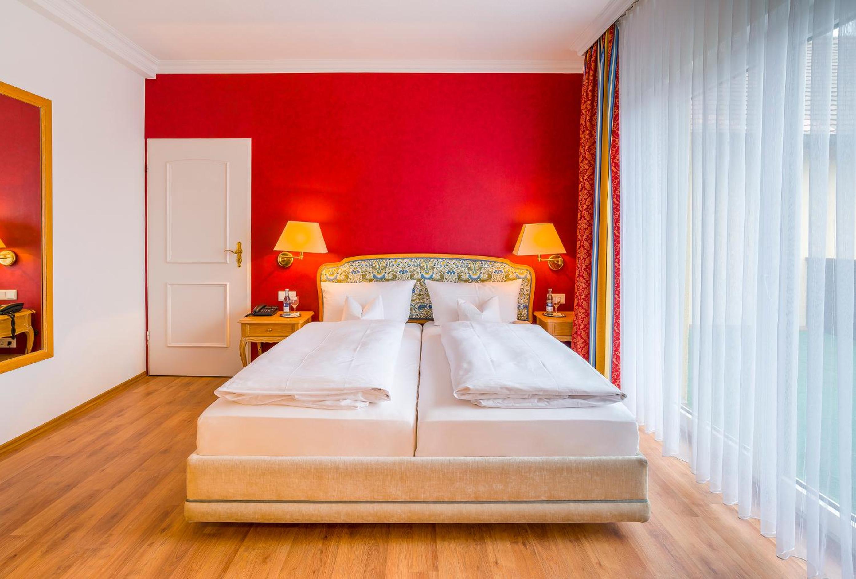 Deluxe Double Room - Photo 3