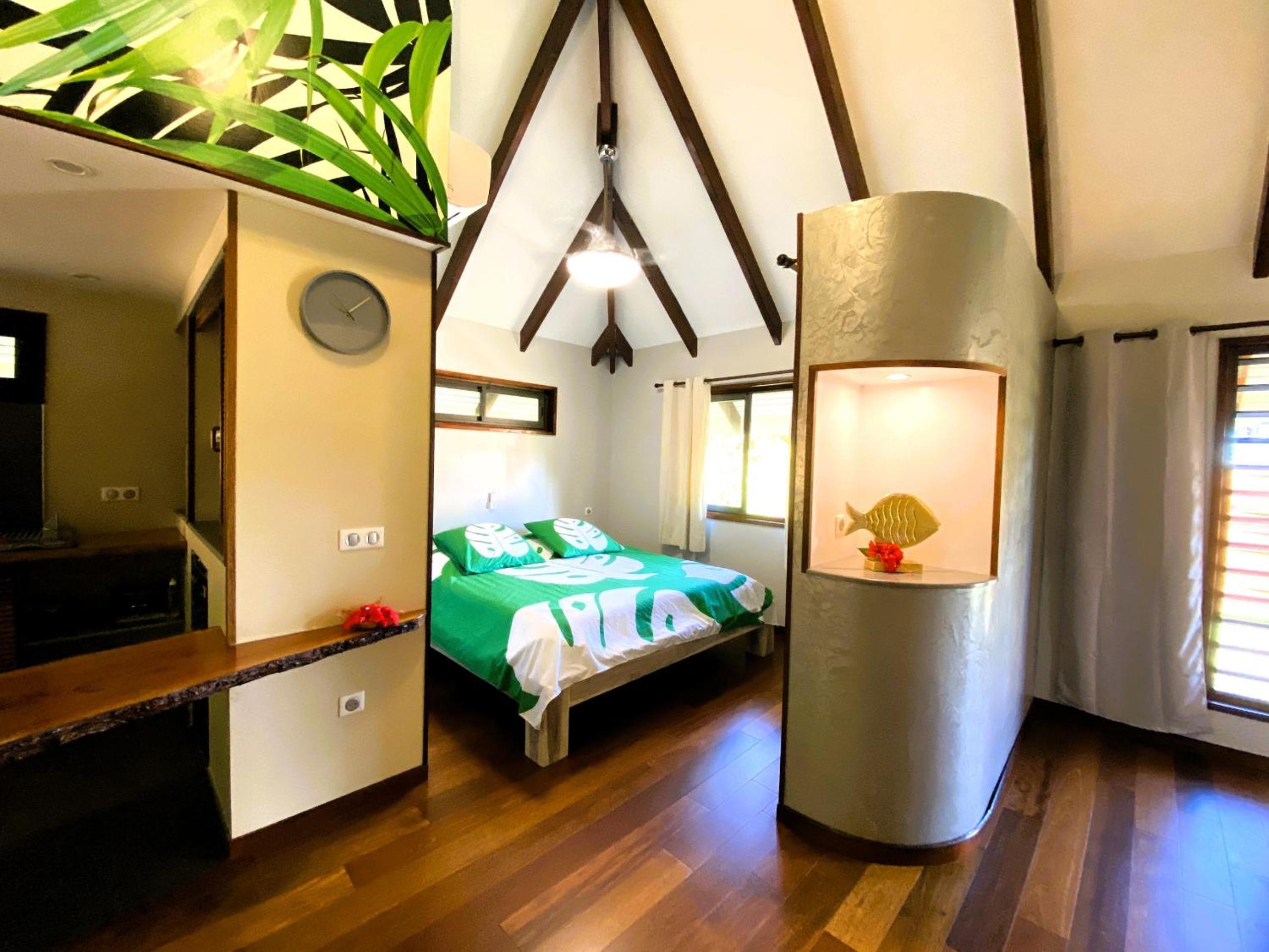 Deluxe Bungalow photo 1