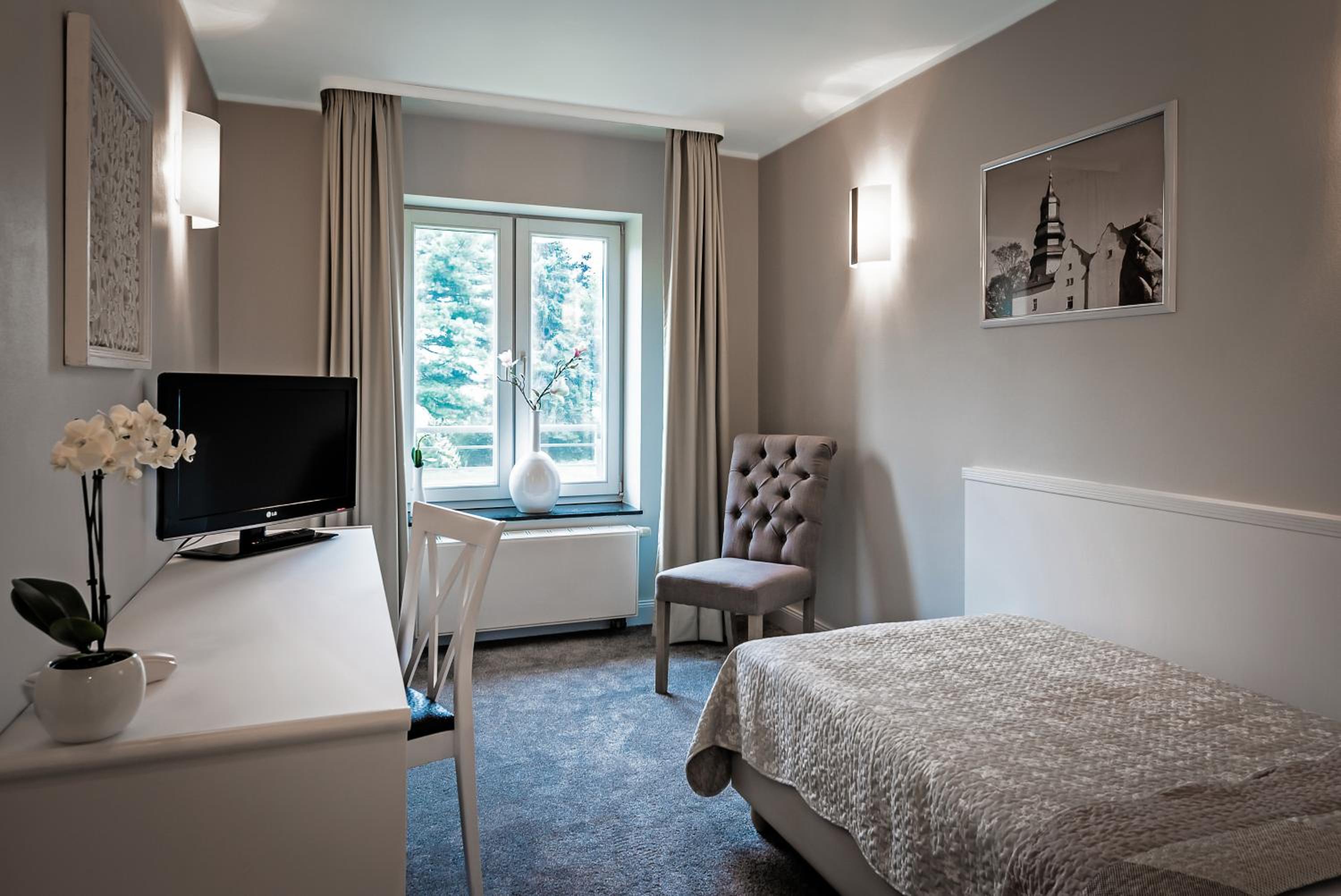Single Room photo 1