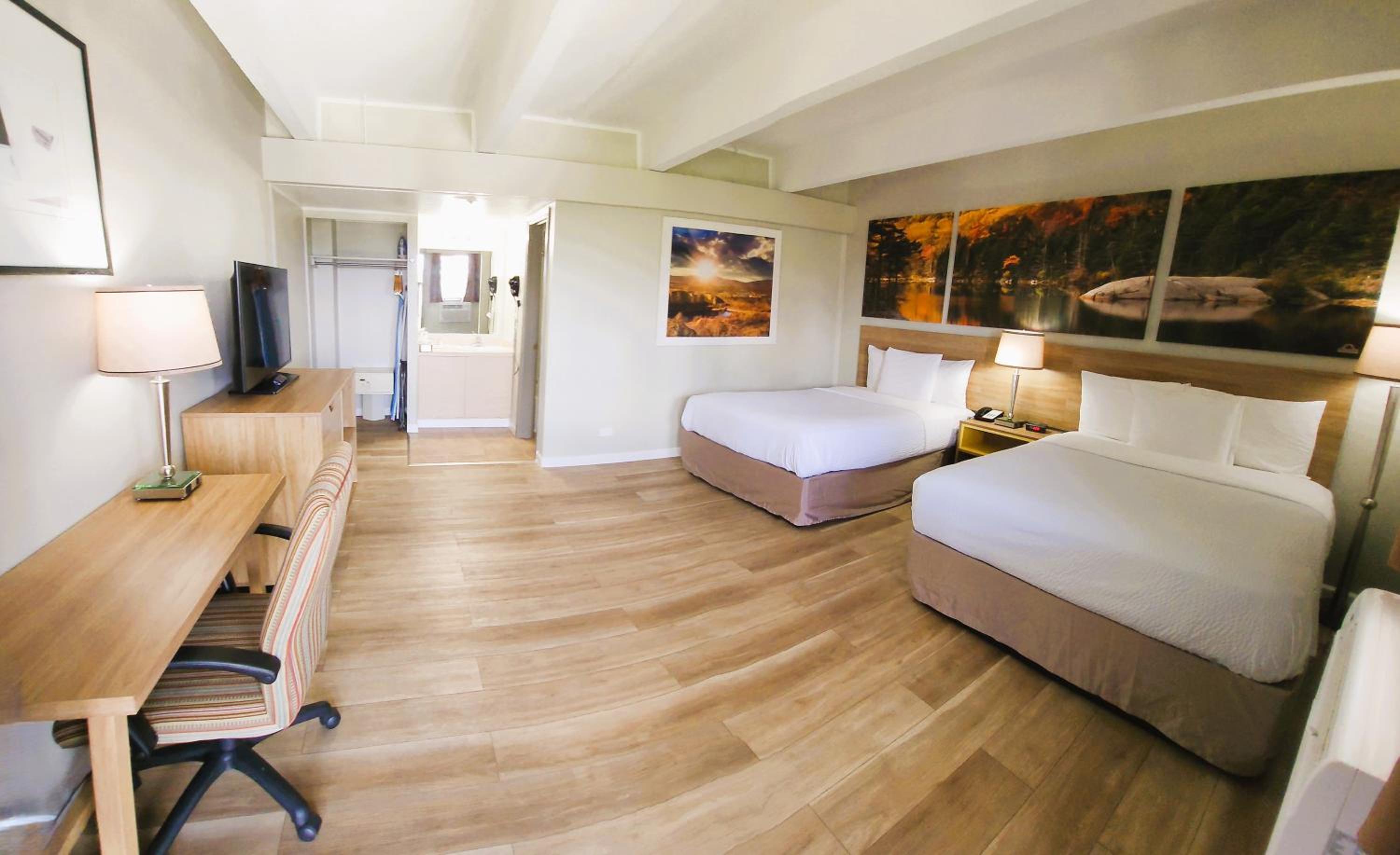 Double Room with Two Double Beds - Non-Smoking - Photo 6