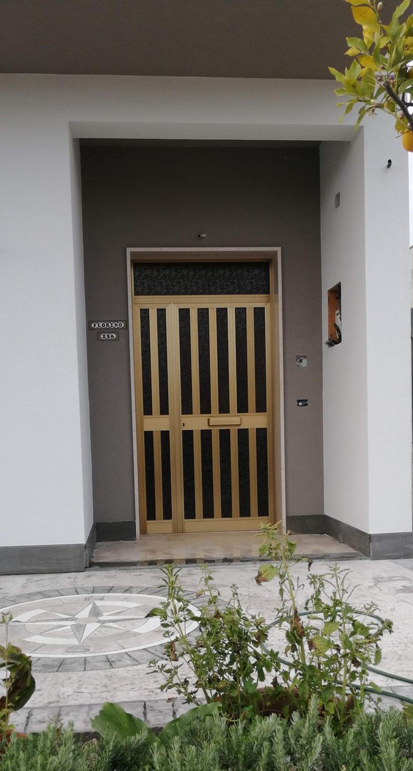 Double Room - Photo 8