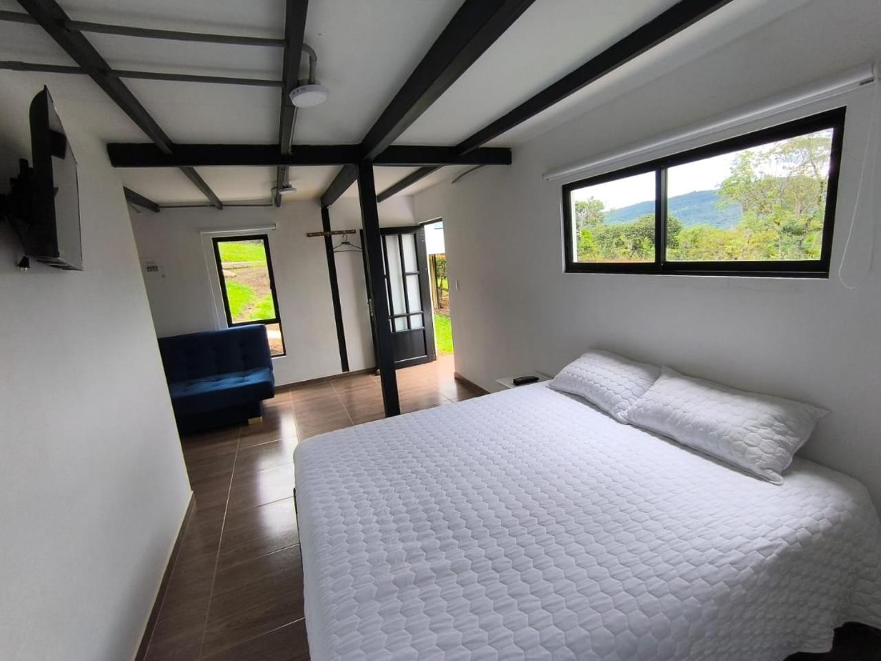 Double Room photo 3