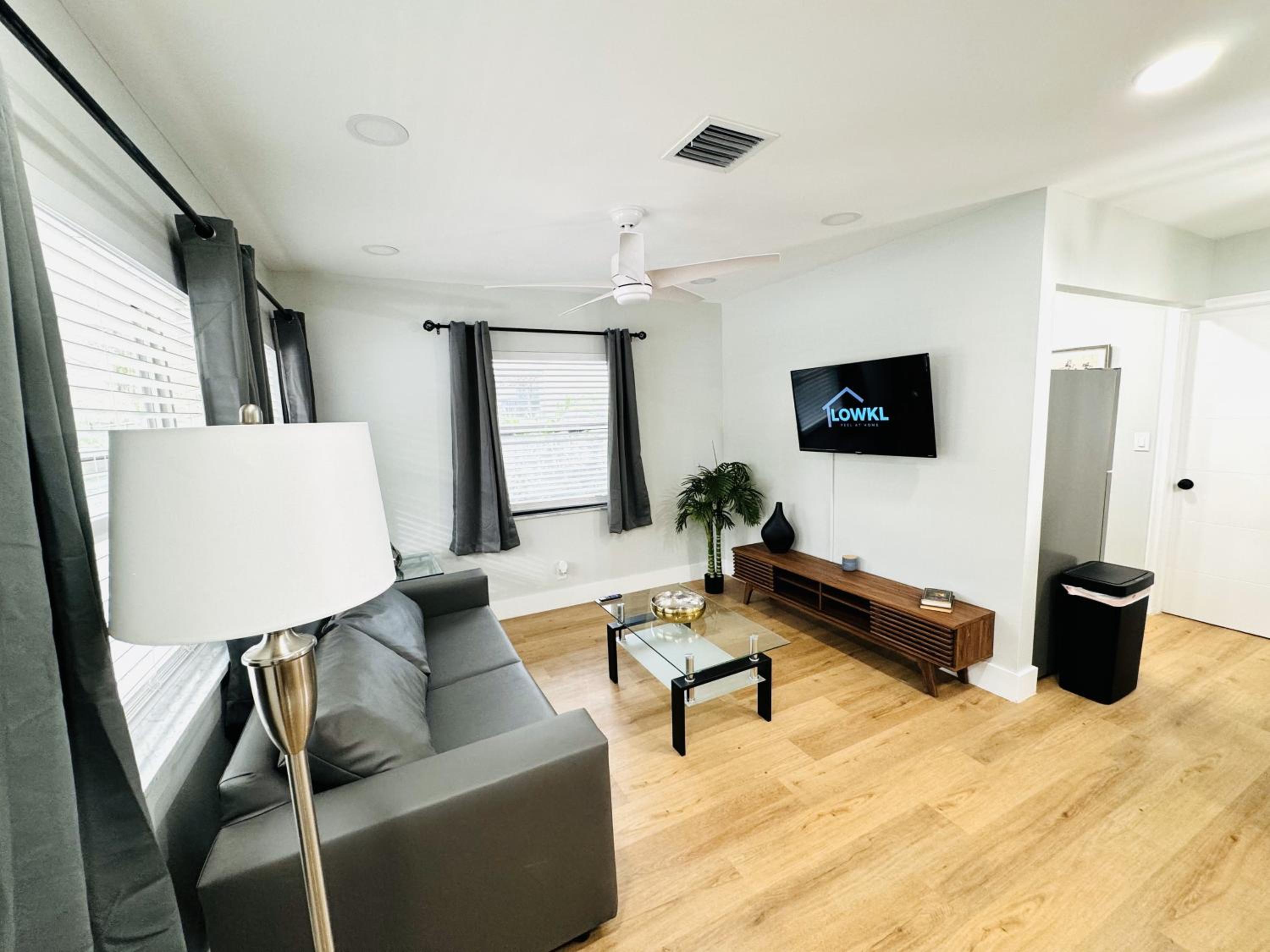 Deluxe Einzimmer-Apartment mit Kingsize-Bett, Küche und Schlafsofa