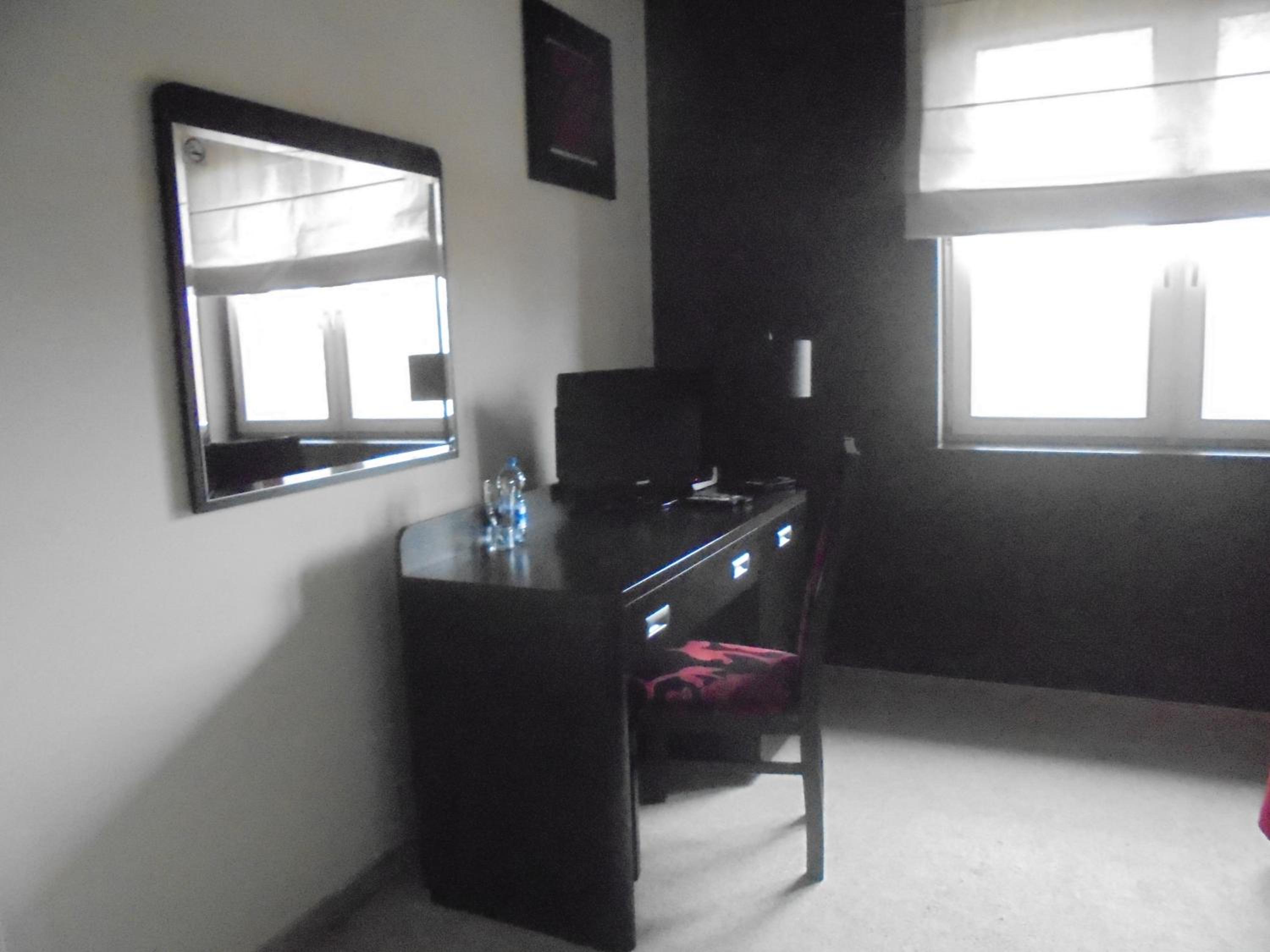 Family Room photo 1