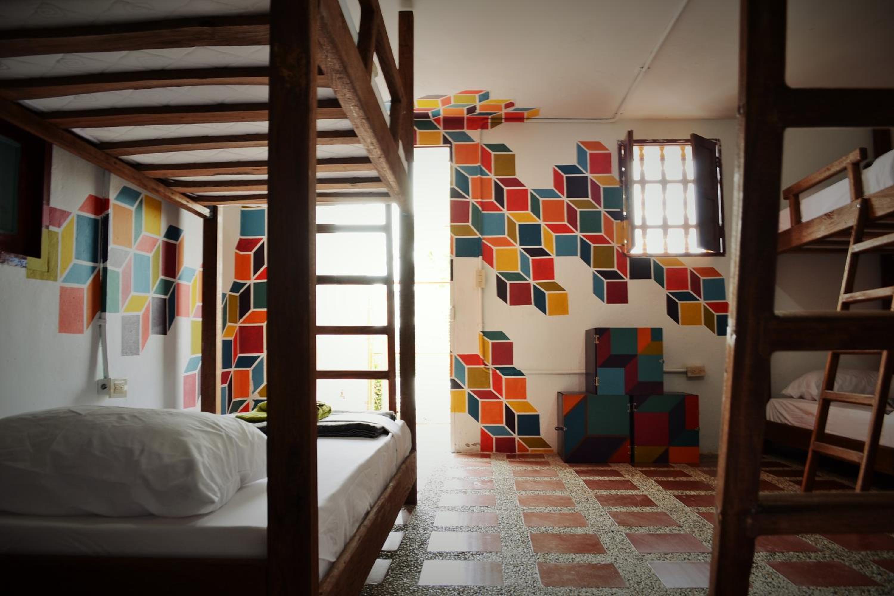 Bed in 8-Bed Dormitory Room photo 3
