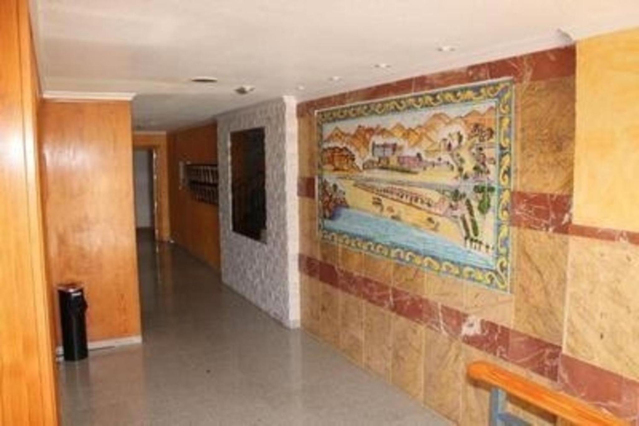 Apartment photo 2