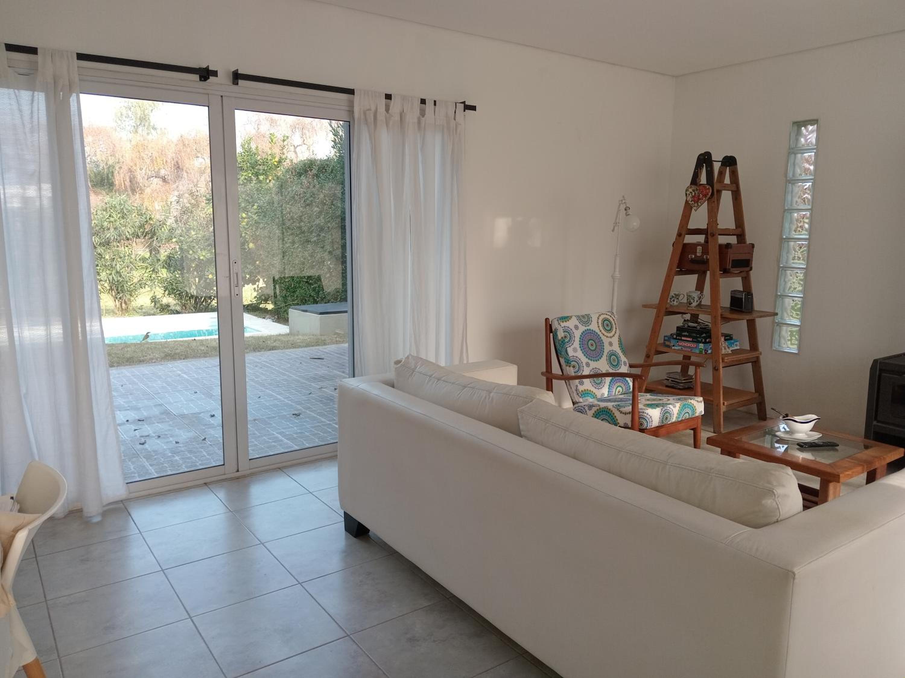 Two-Bedroom House photo 2