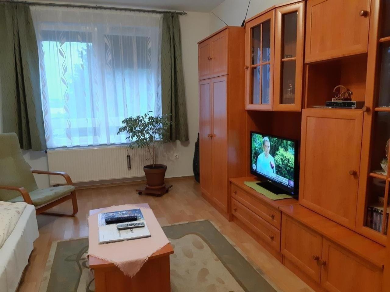 Apartment photo 1