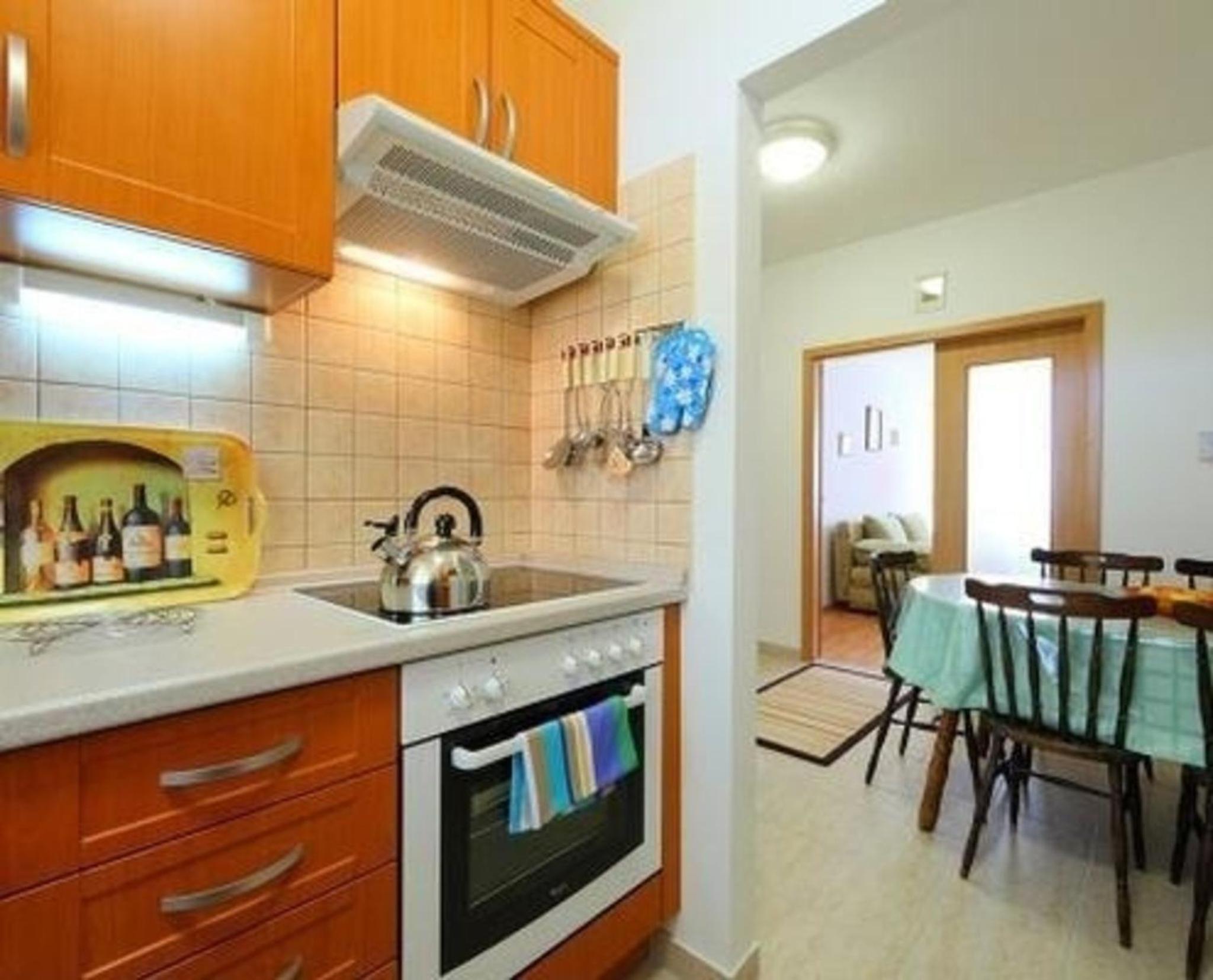 Apartment photo 3