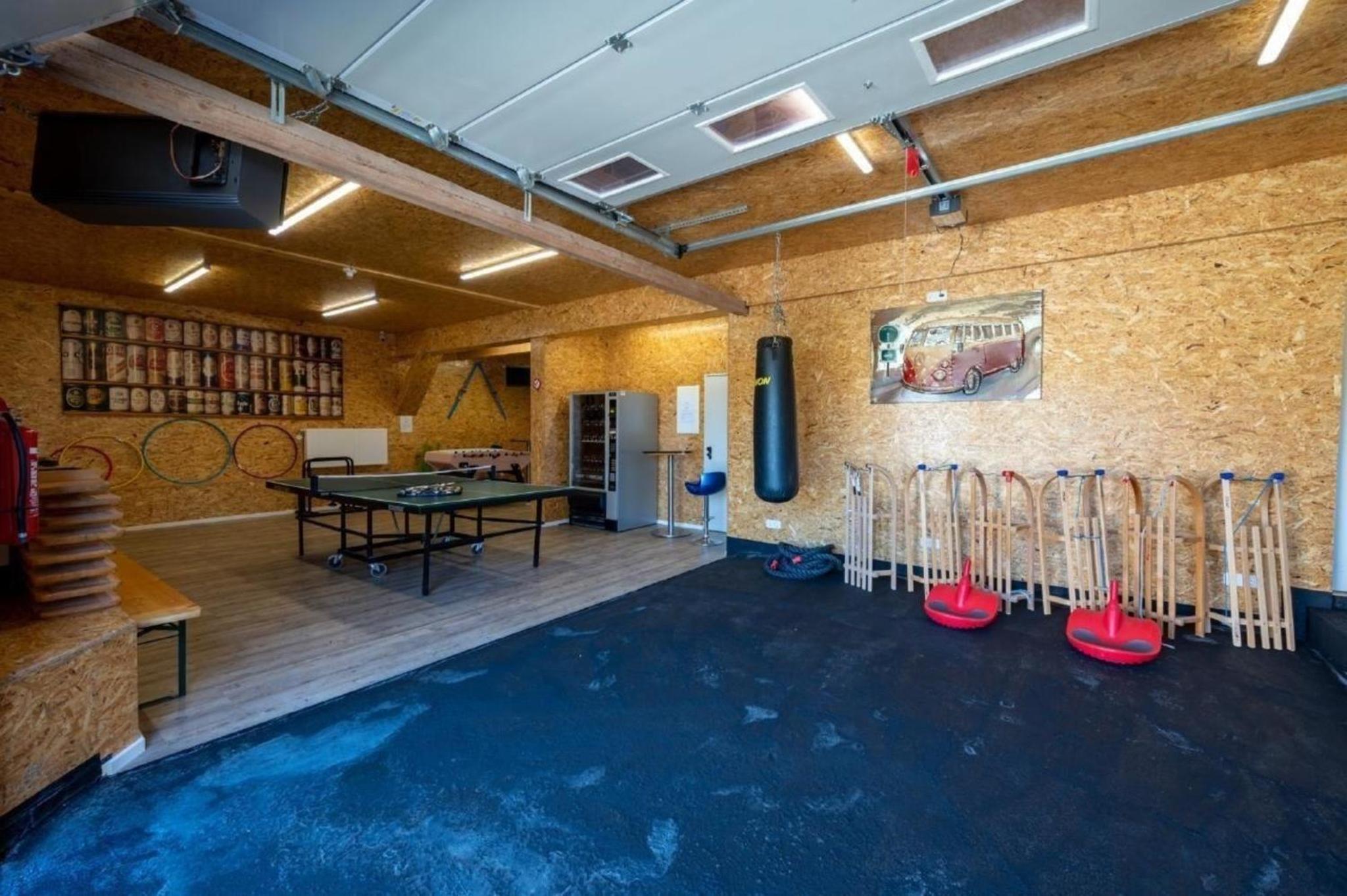 Apartment photo 2