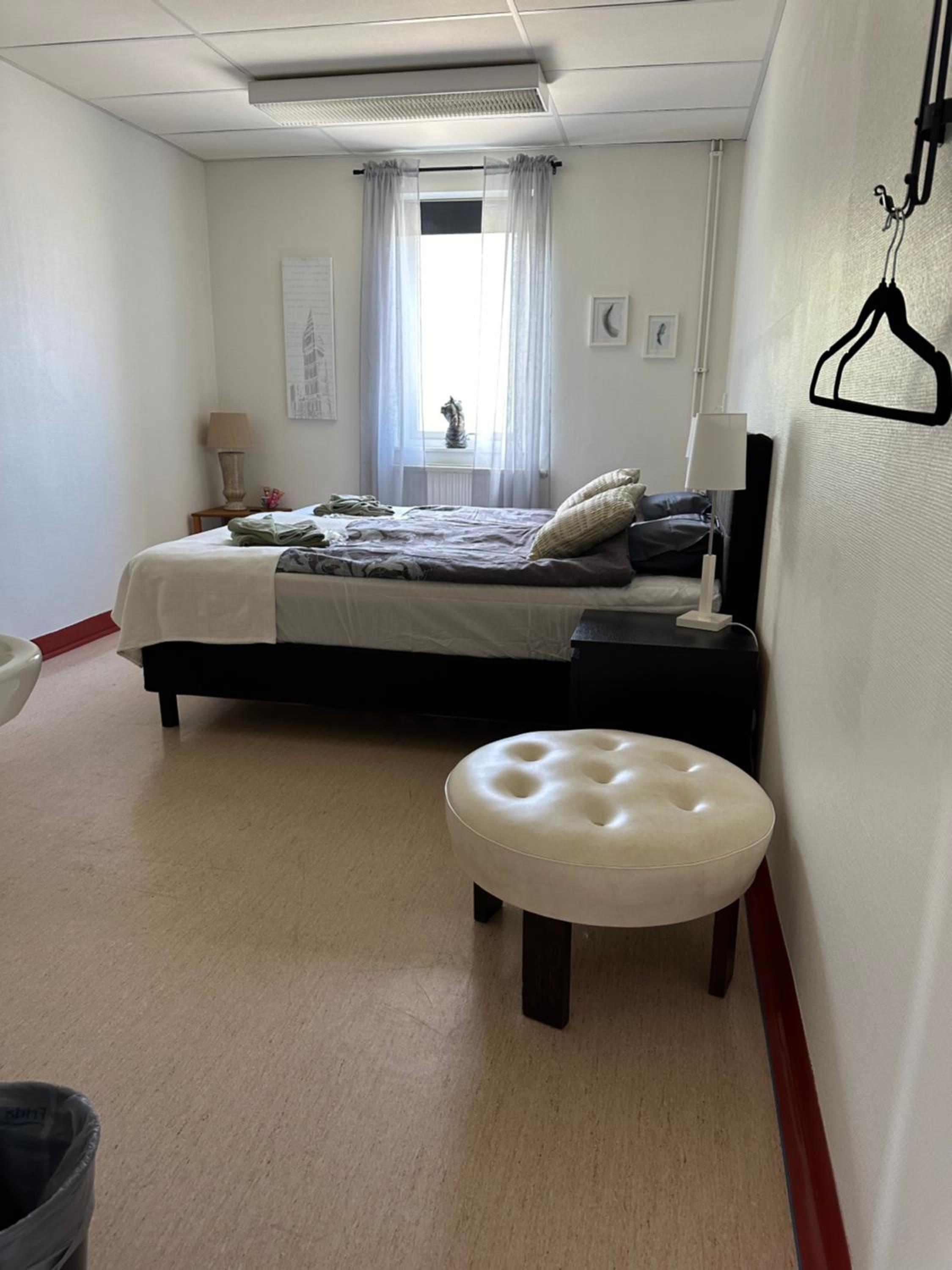 Standard Double Room with Shared Bathroom photo 3