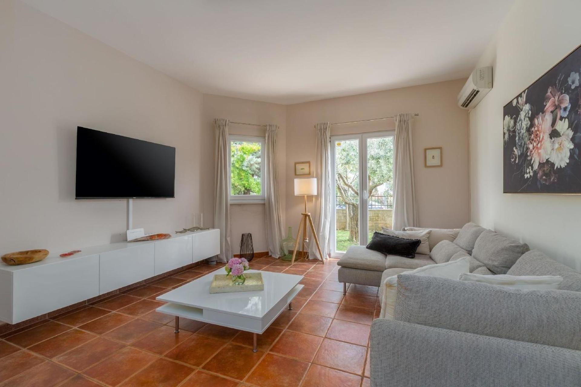 Holiday Home photo 1