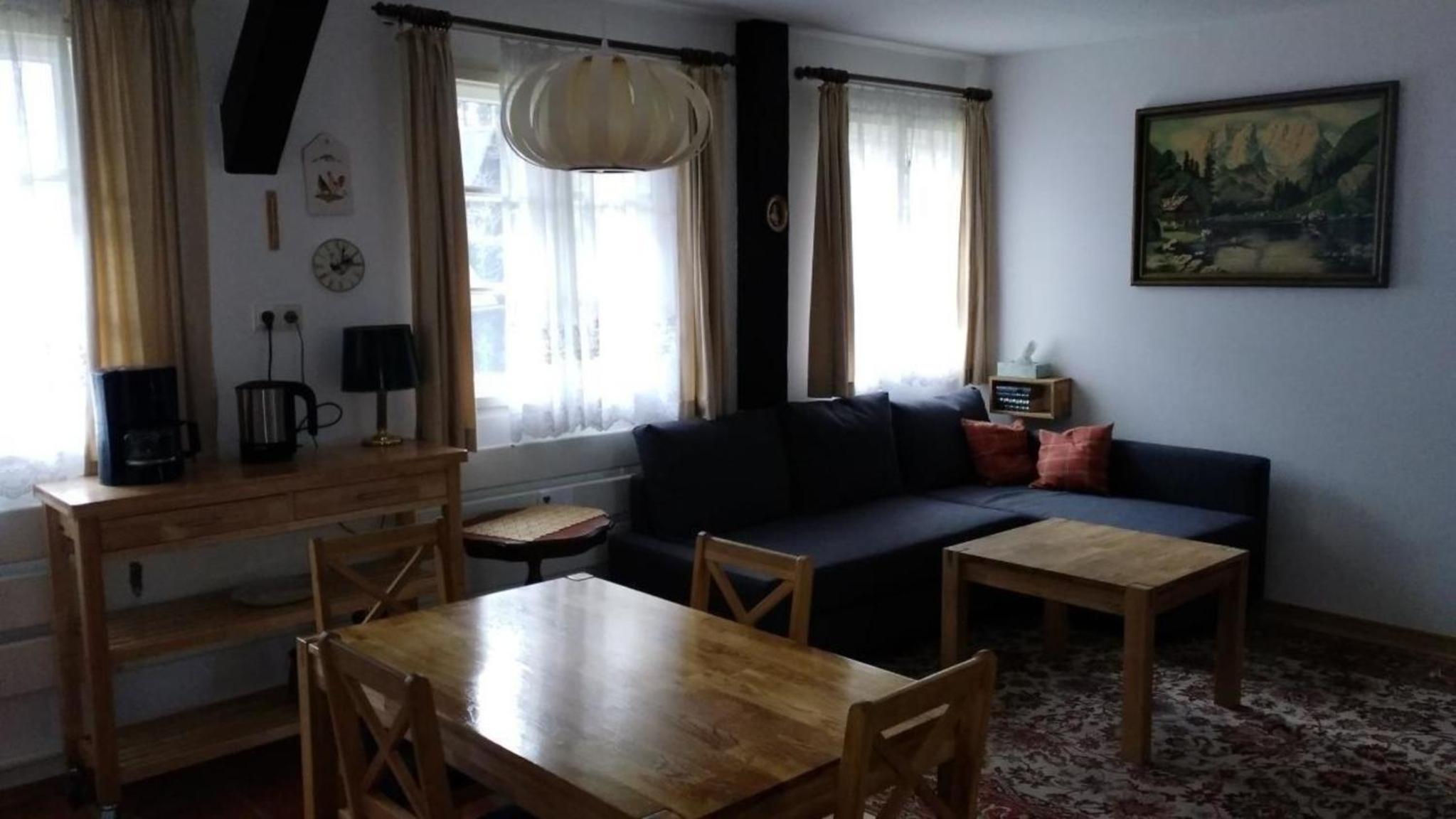 Apartment photo 1
