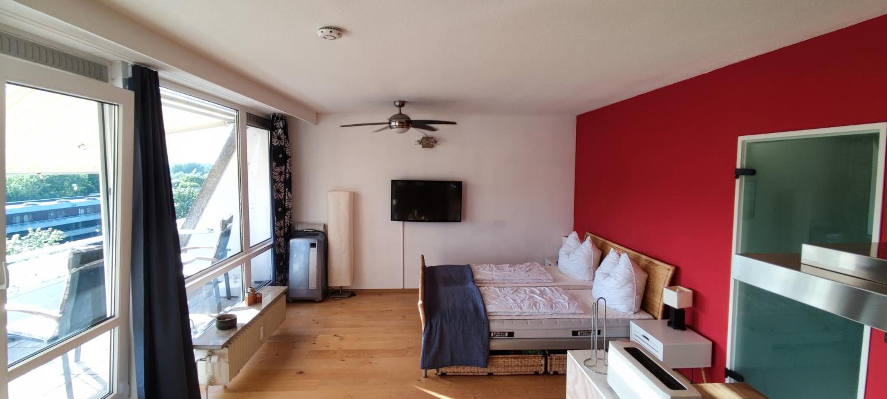 One-Bedroom Apartment with Garden View photo 1