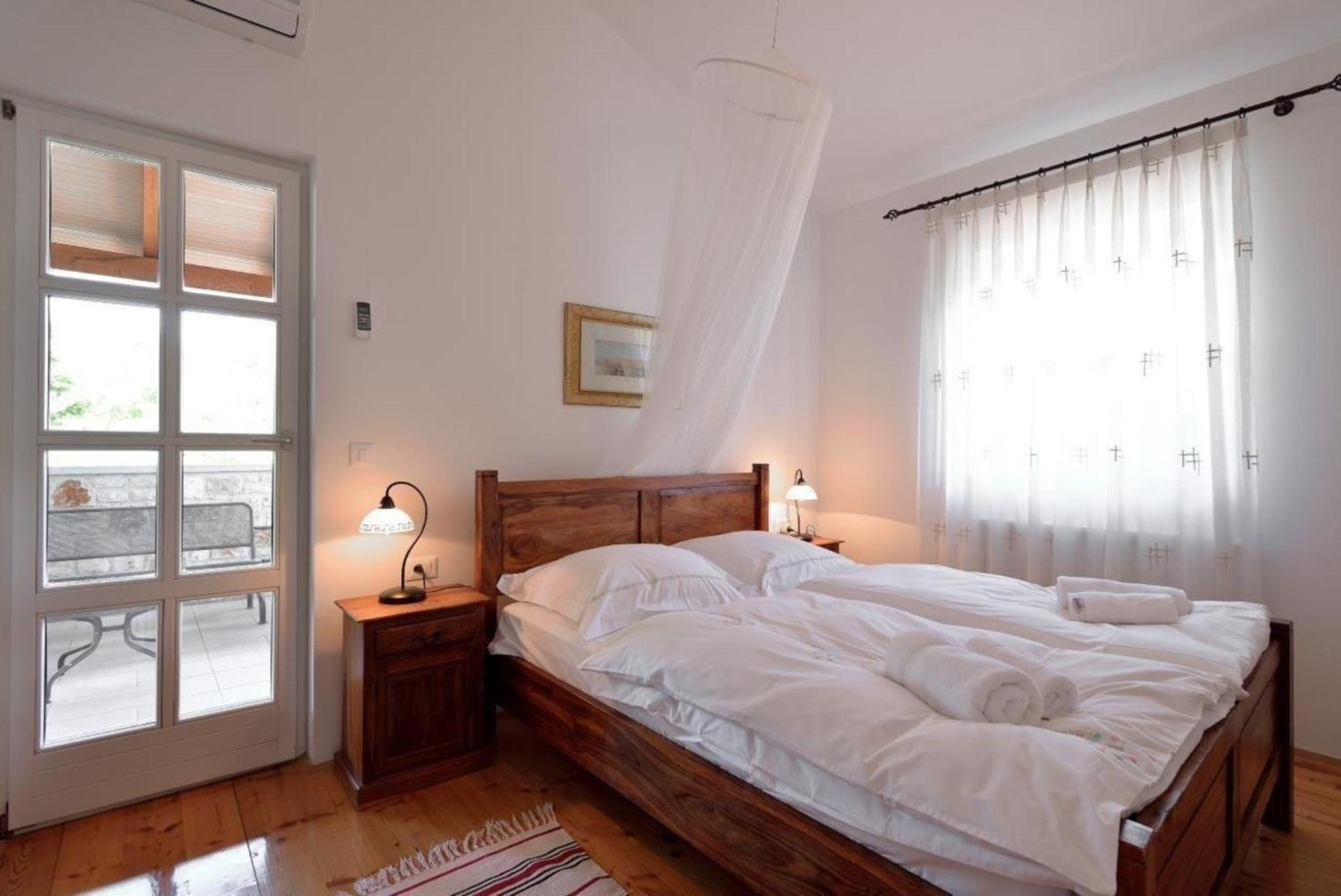 Three-Bedroom Vacation Home  photo 1