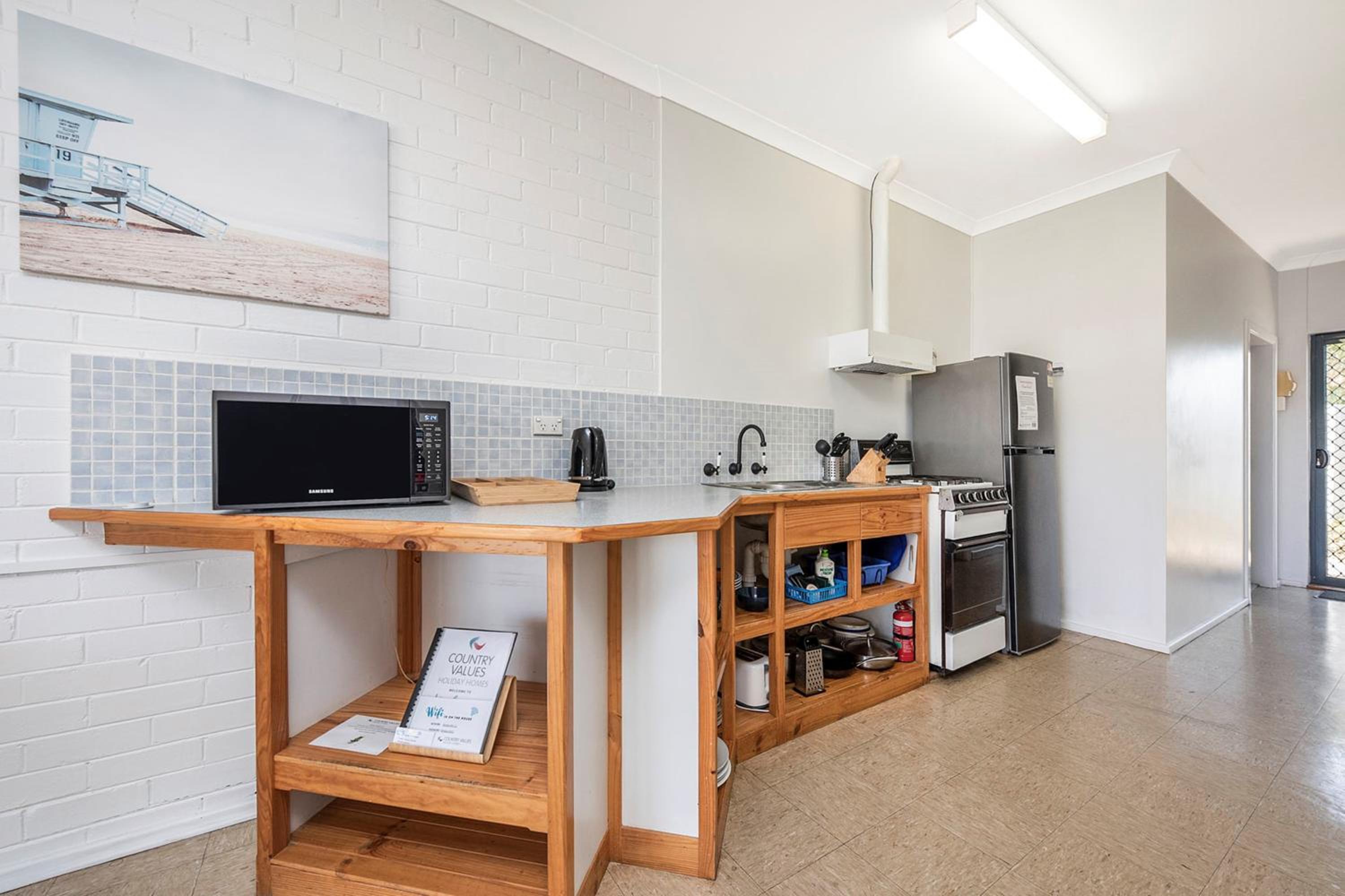 Apartment photo 3