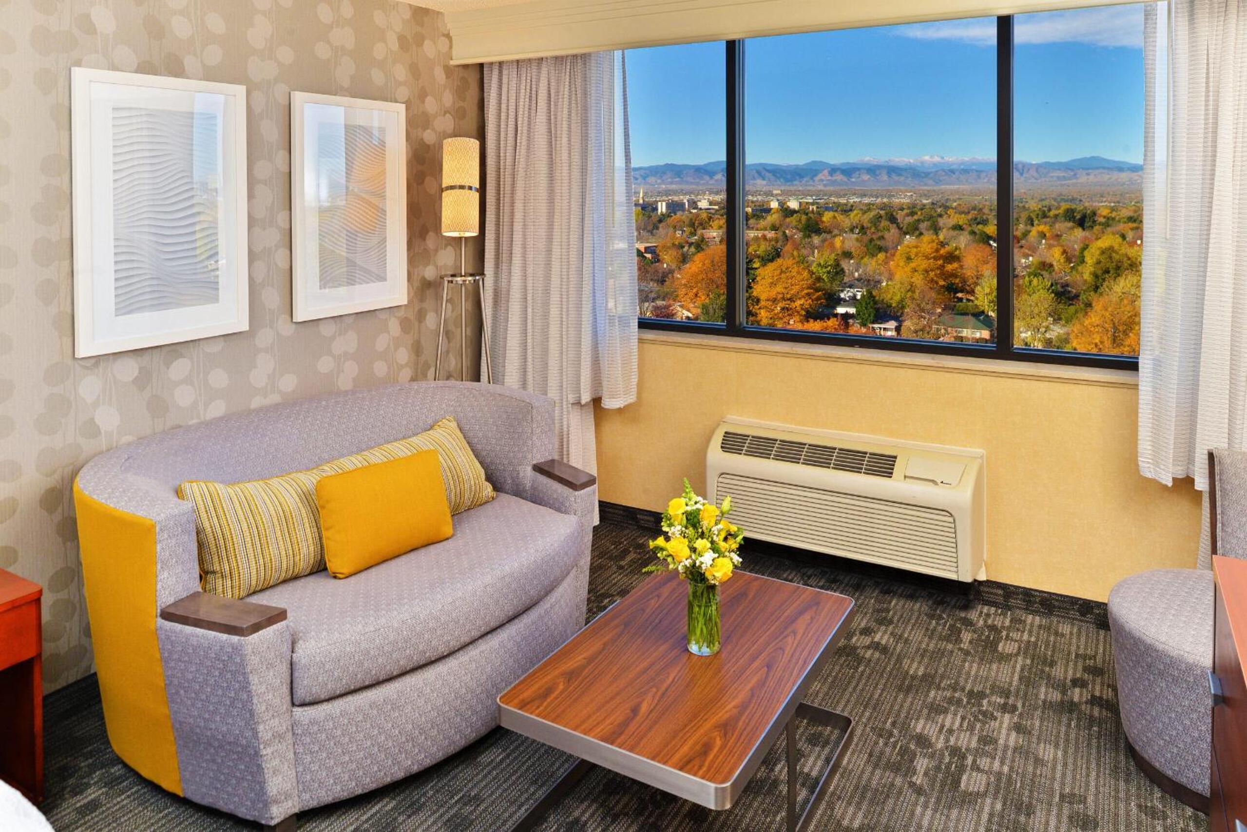 King Room with Mountain View photo 1