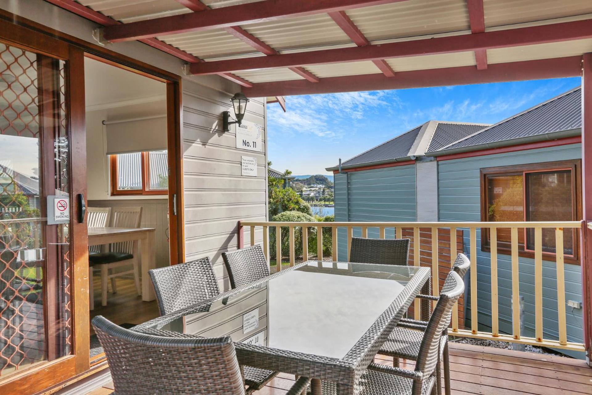Two-Bedroom Cabin with Spa Bath (2nd Row) - Crystal Waters photo 2