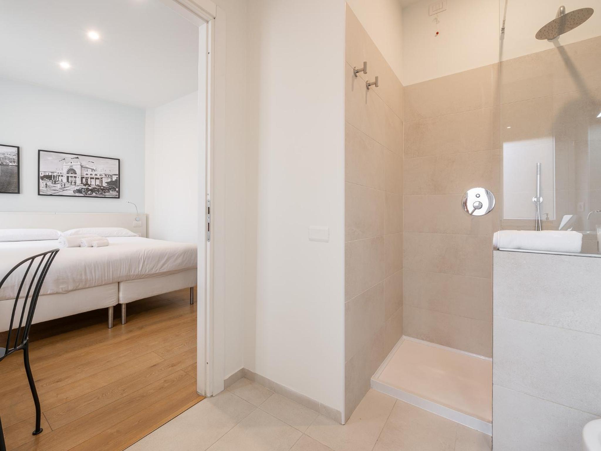 Standard Double Room photo 2