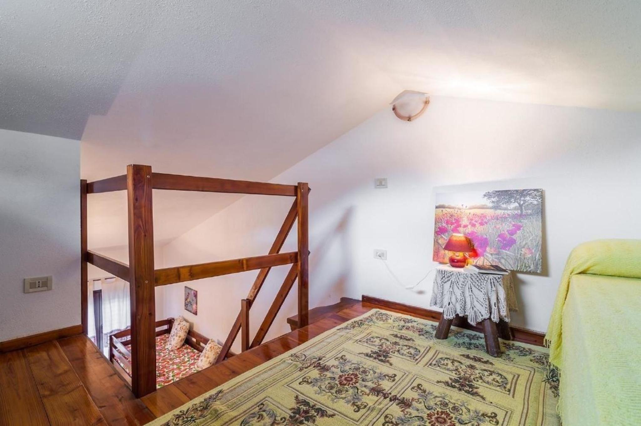 Apartment photo 2