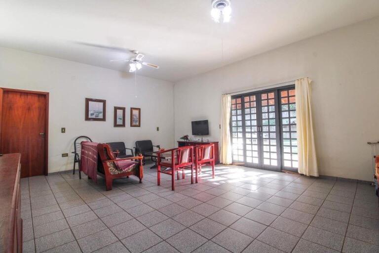 Four-Bedroom House photo 1