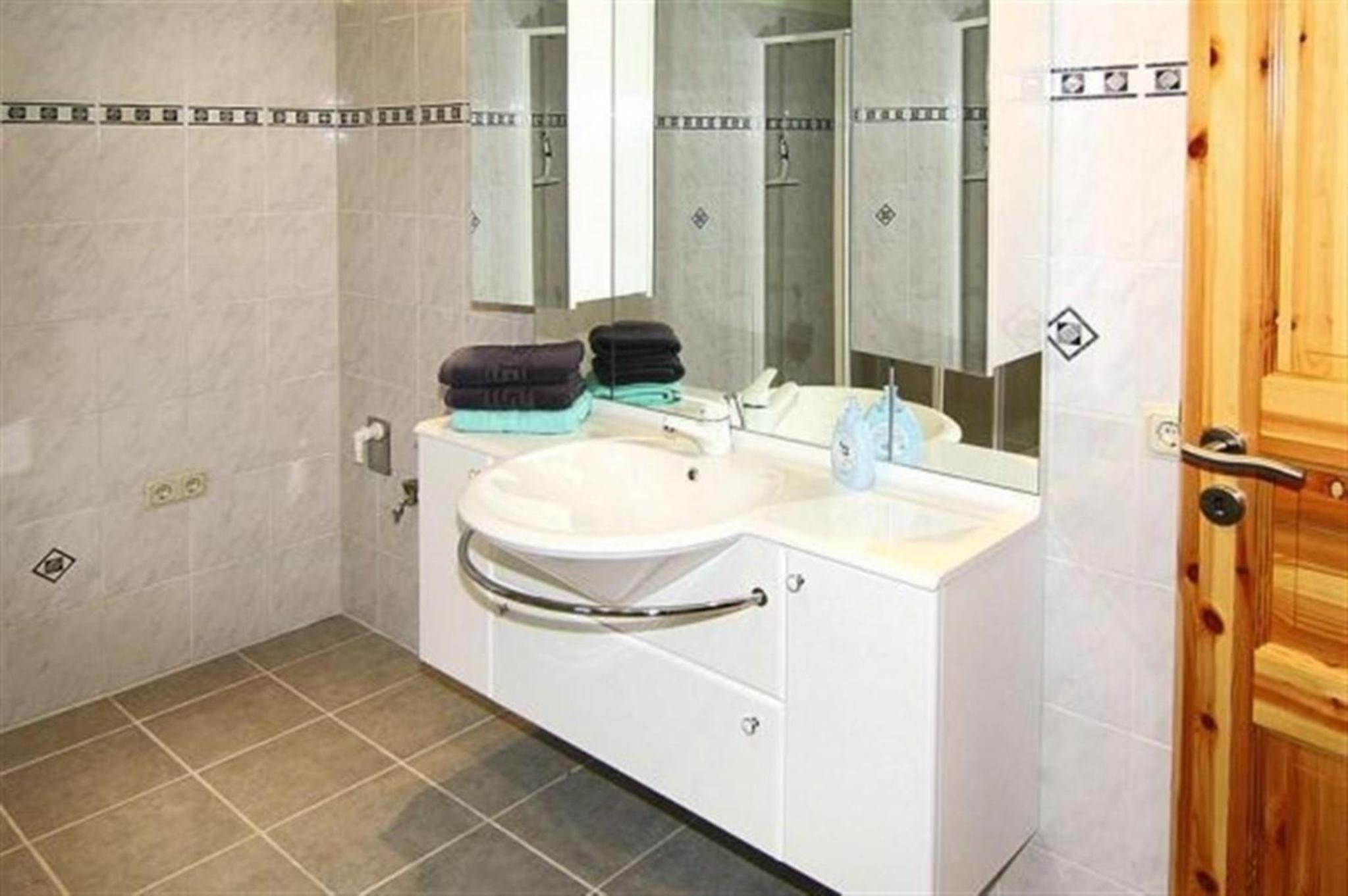 One-Bedroom Vacation Home photo 3
