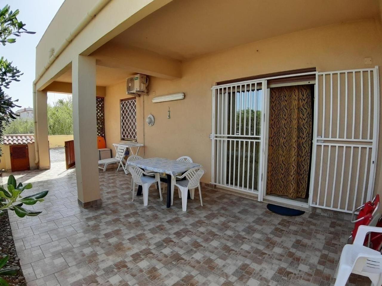 Two-Bedroom Holiday Home photo 2