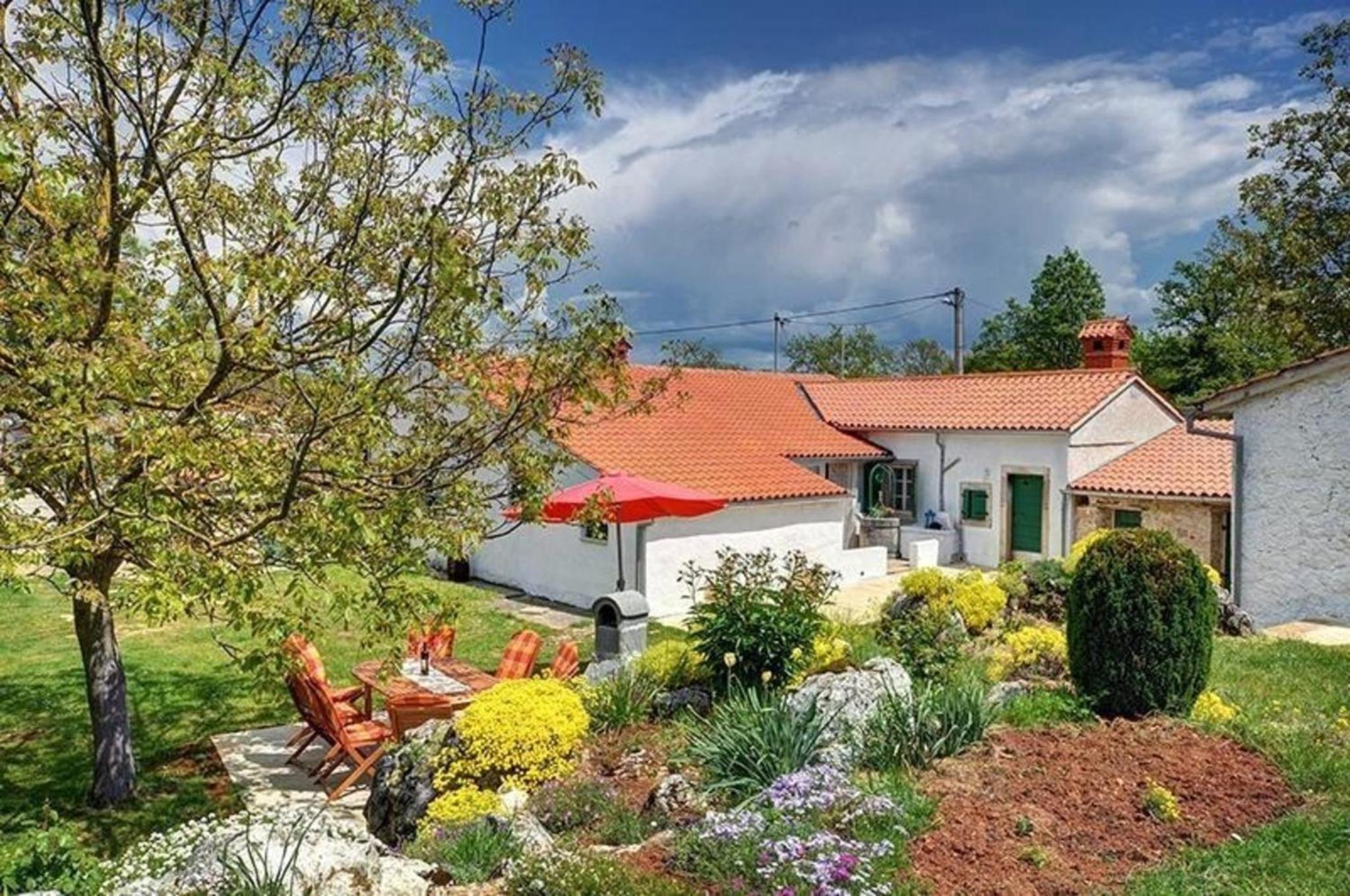 Holiday Home photo 2