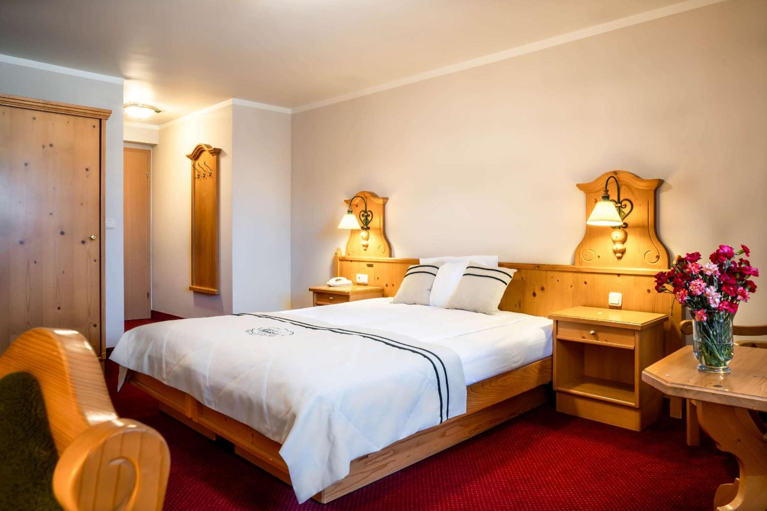 Deluxe Double Room photo 3