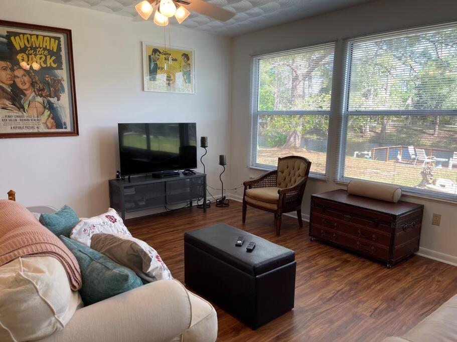 Two-Bedroom House photo 1