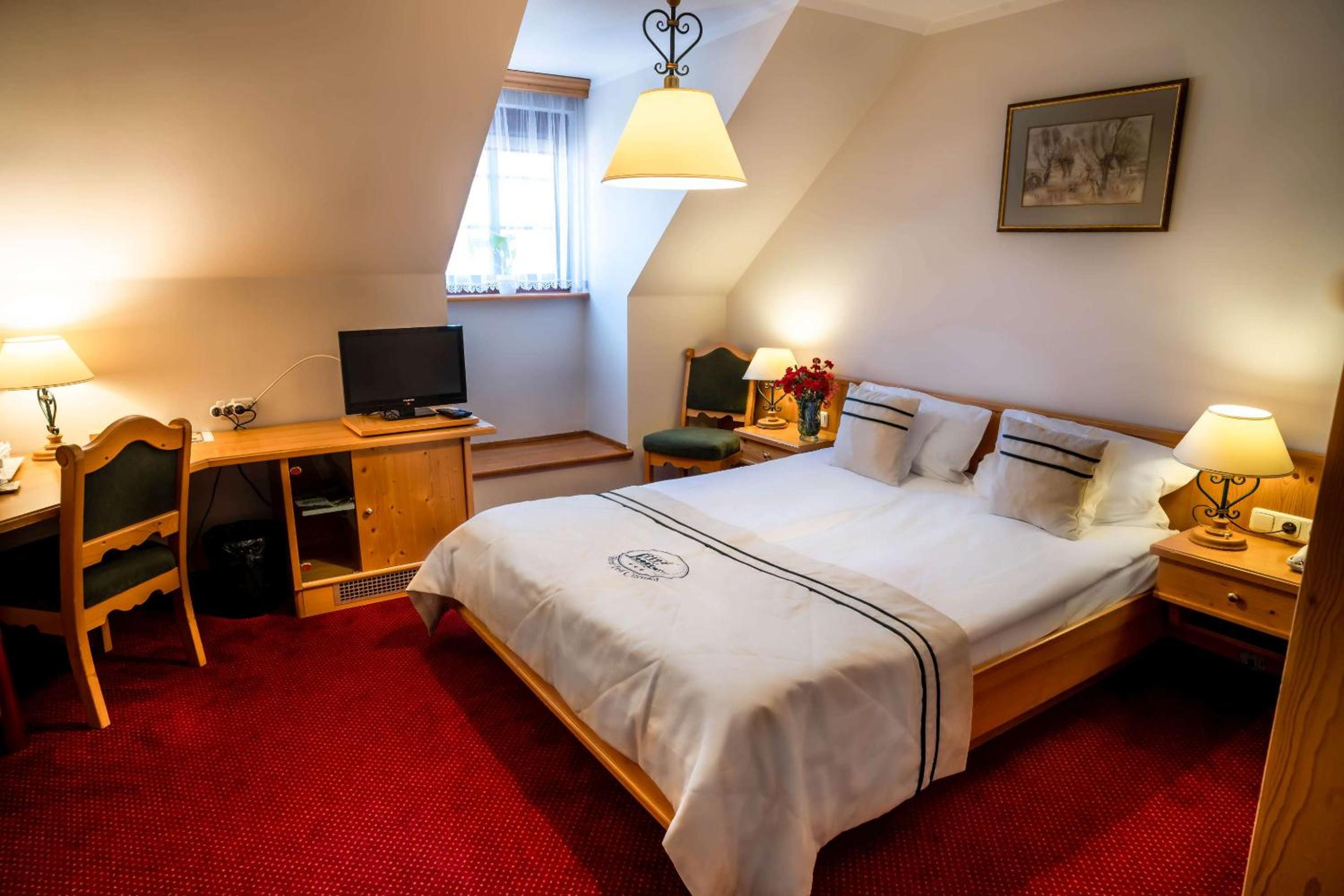 Standard Double Room photo 2