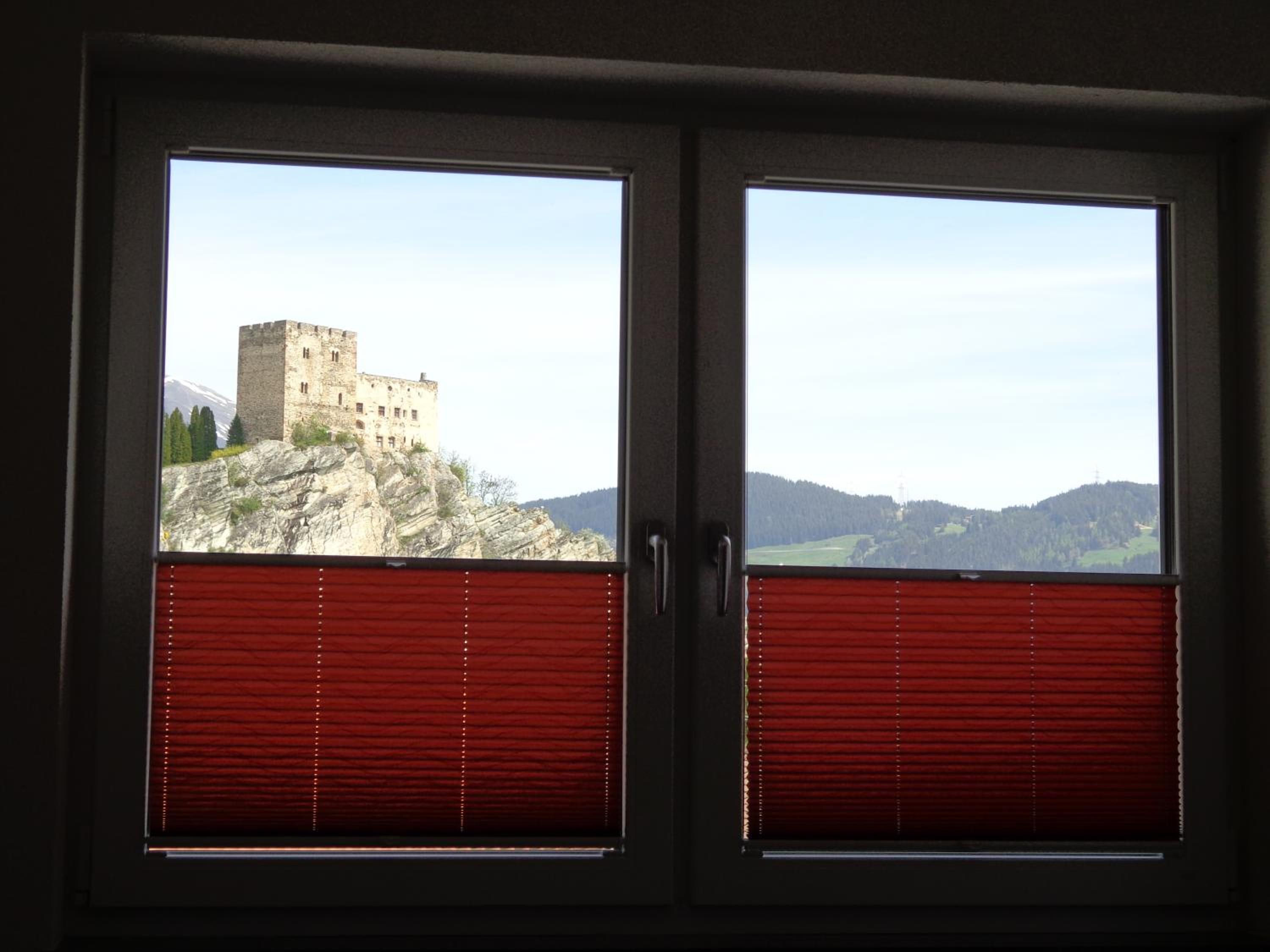 Two-Bedroom Apartment with Balcony photo 2