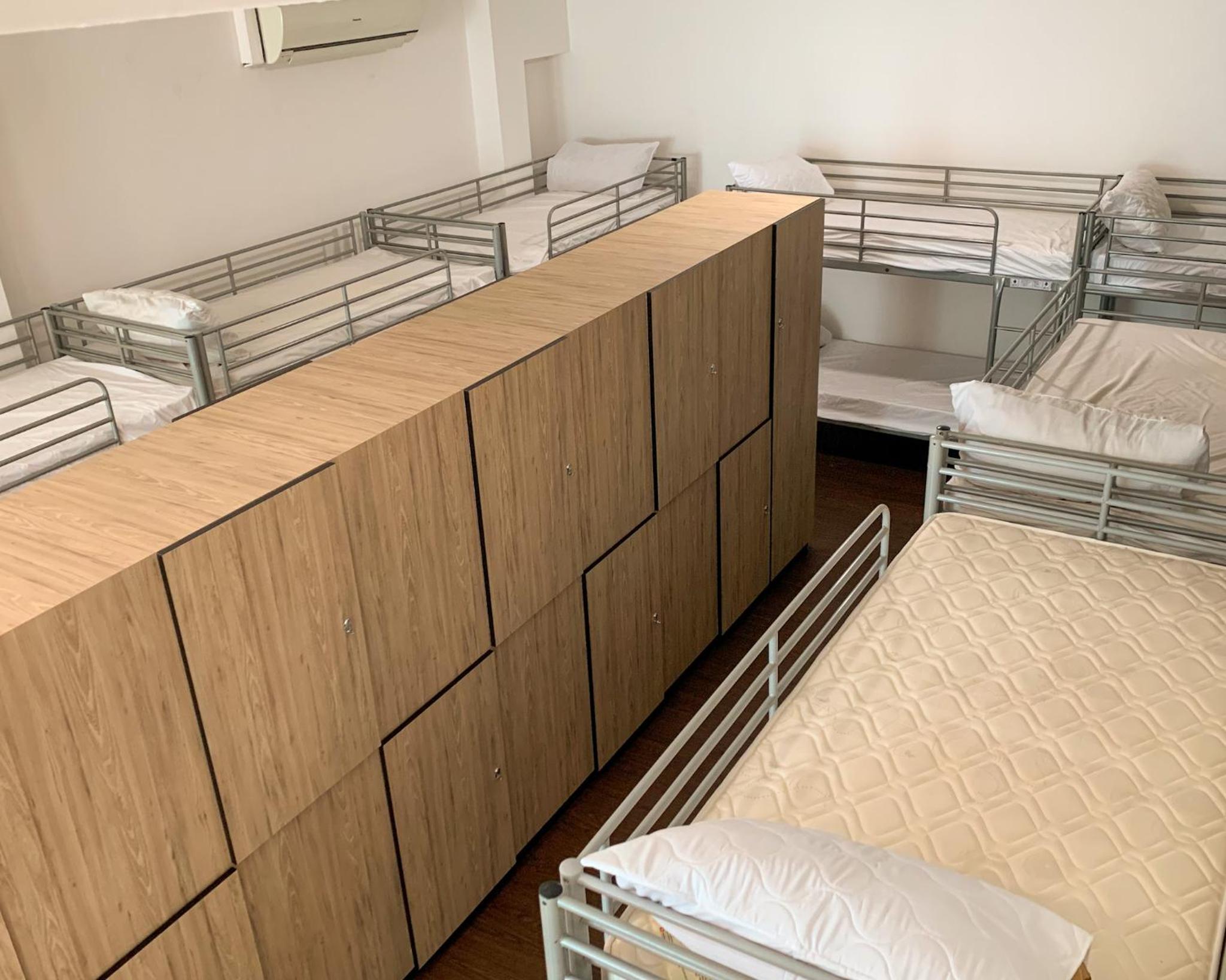 Bunk Bed in 20-Bed Mixed Dormitory Room photo 3