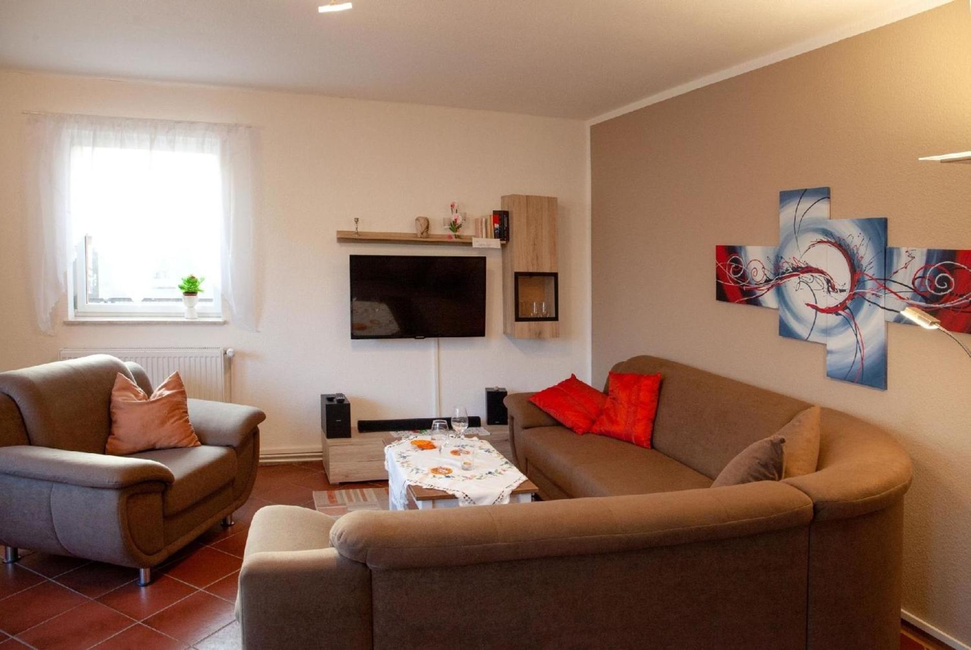Three-Bedroom Apartment photo 3