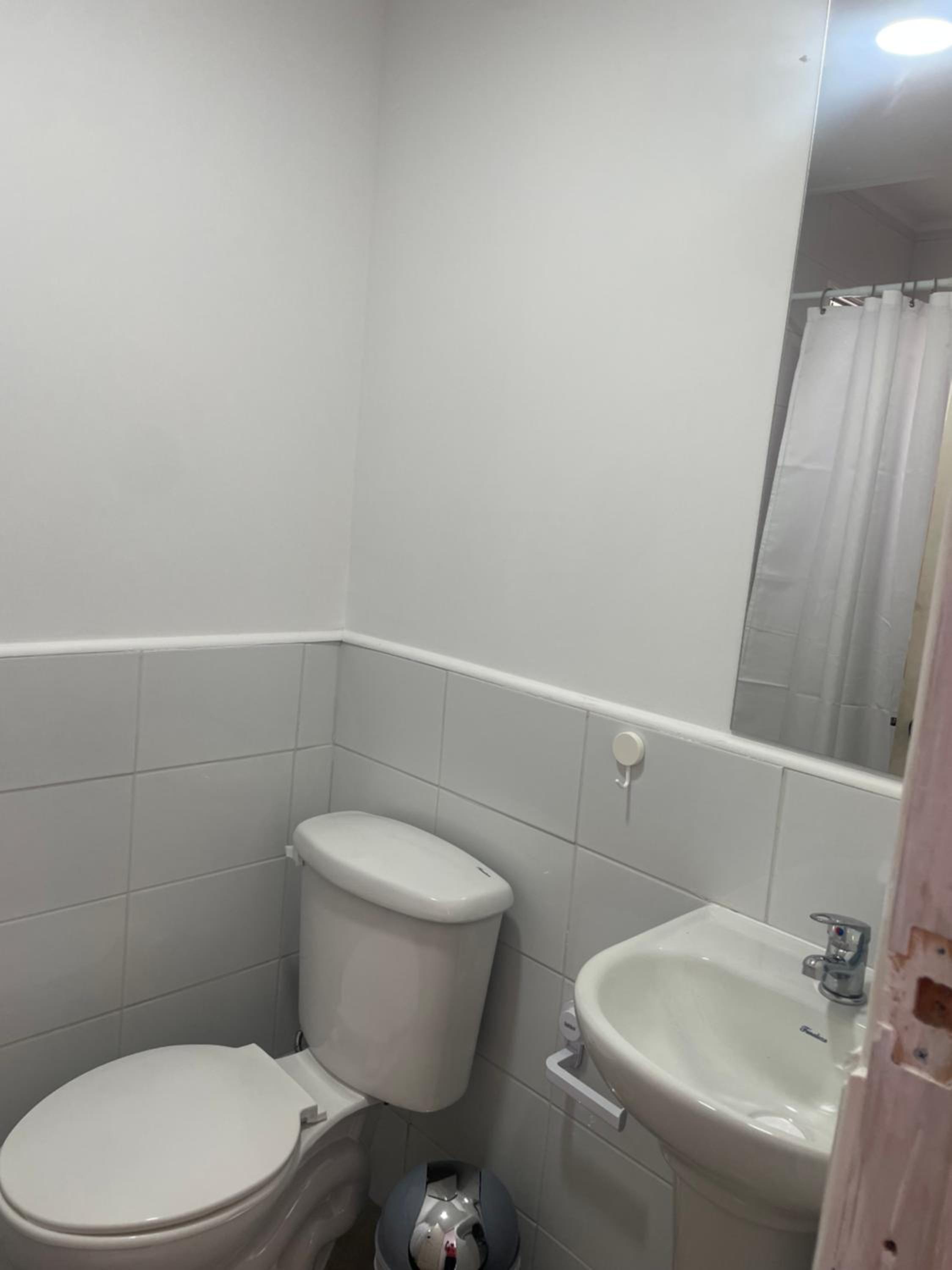 Double Room with Private Bathroom photo 3
