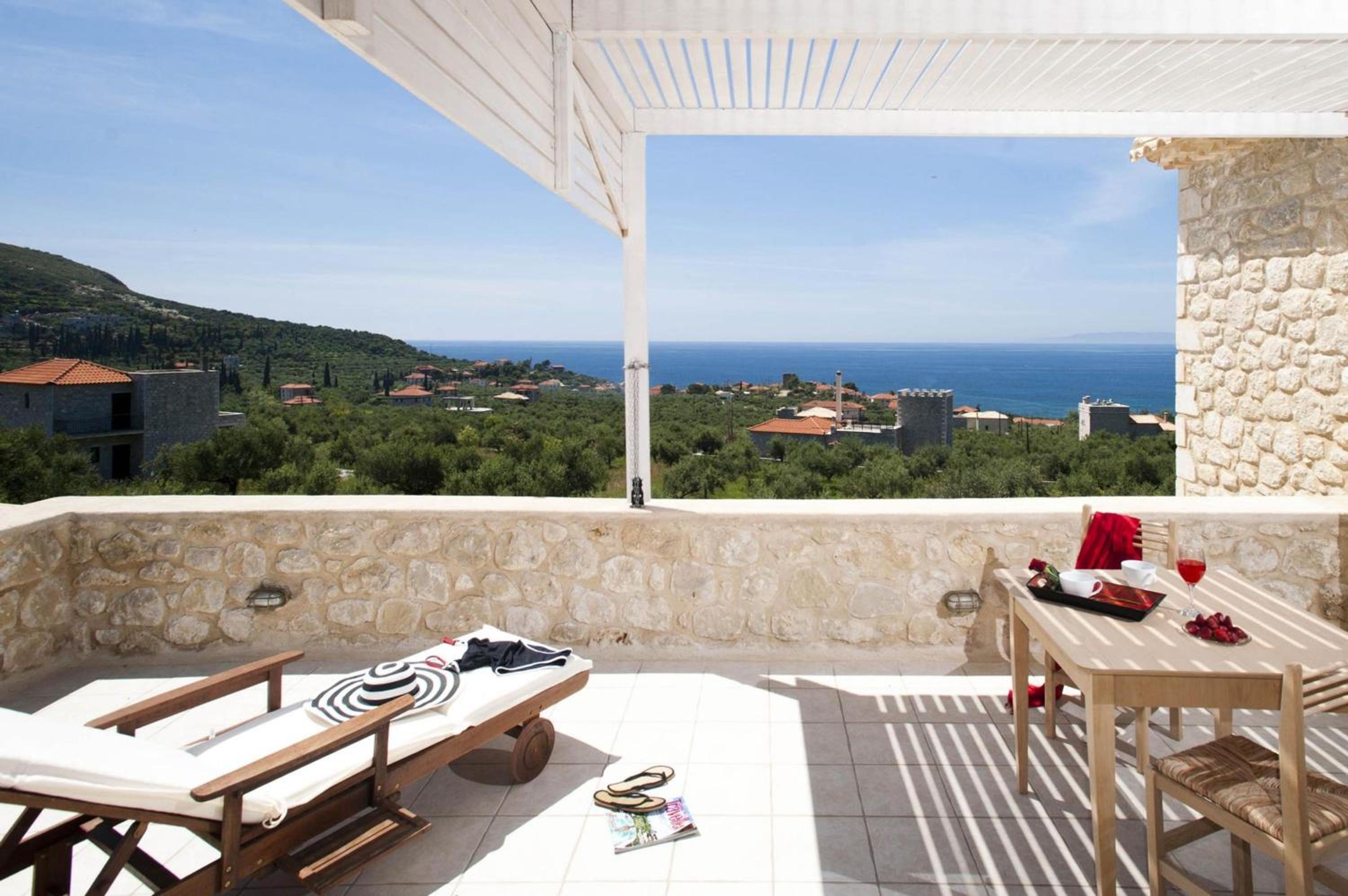 Villa photo 3