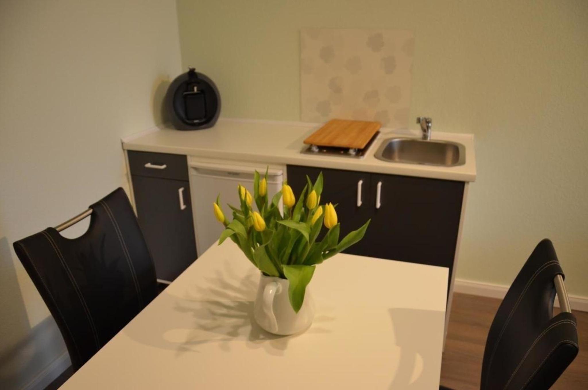 Apartment photo 2
