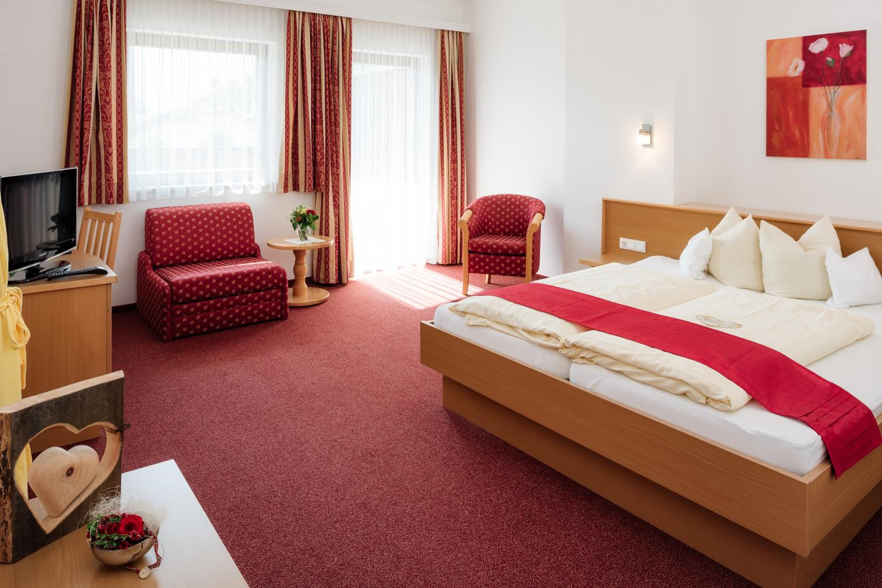 Double Room with Private Balcony photo 2