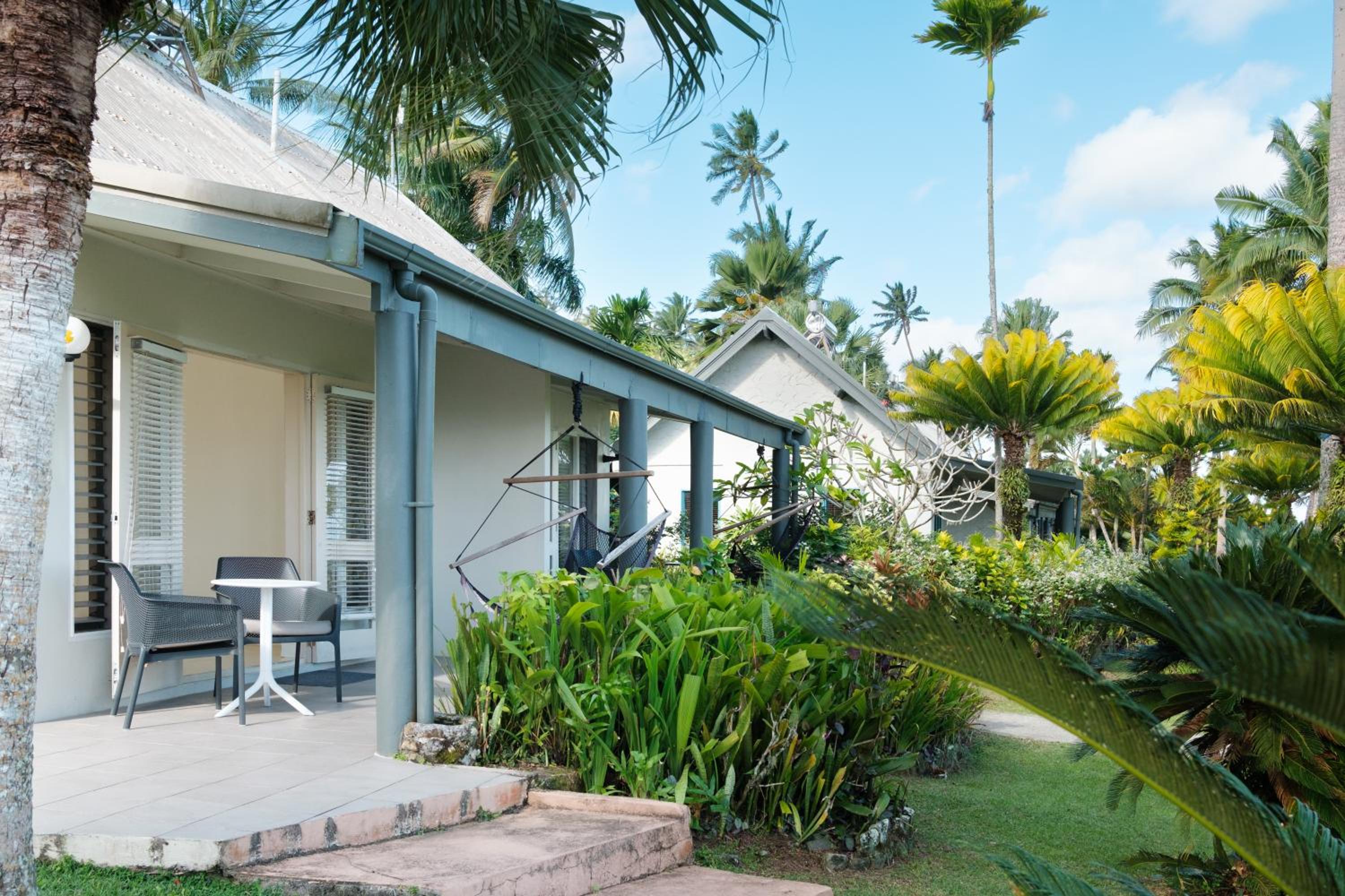 Deluxe Beach Front Bure - Photo 2