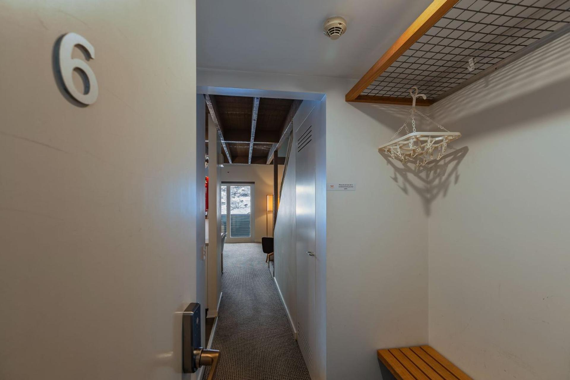 Apartment - Split Level photo 3