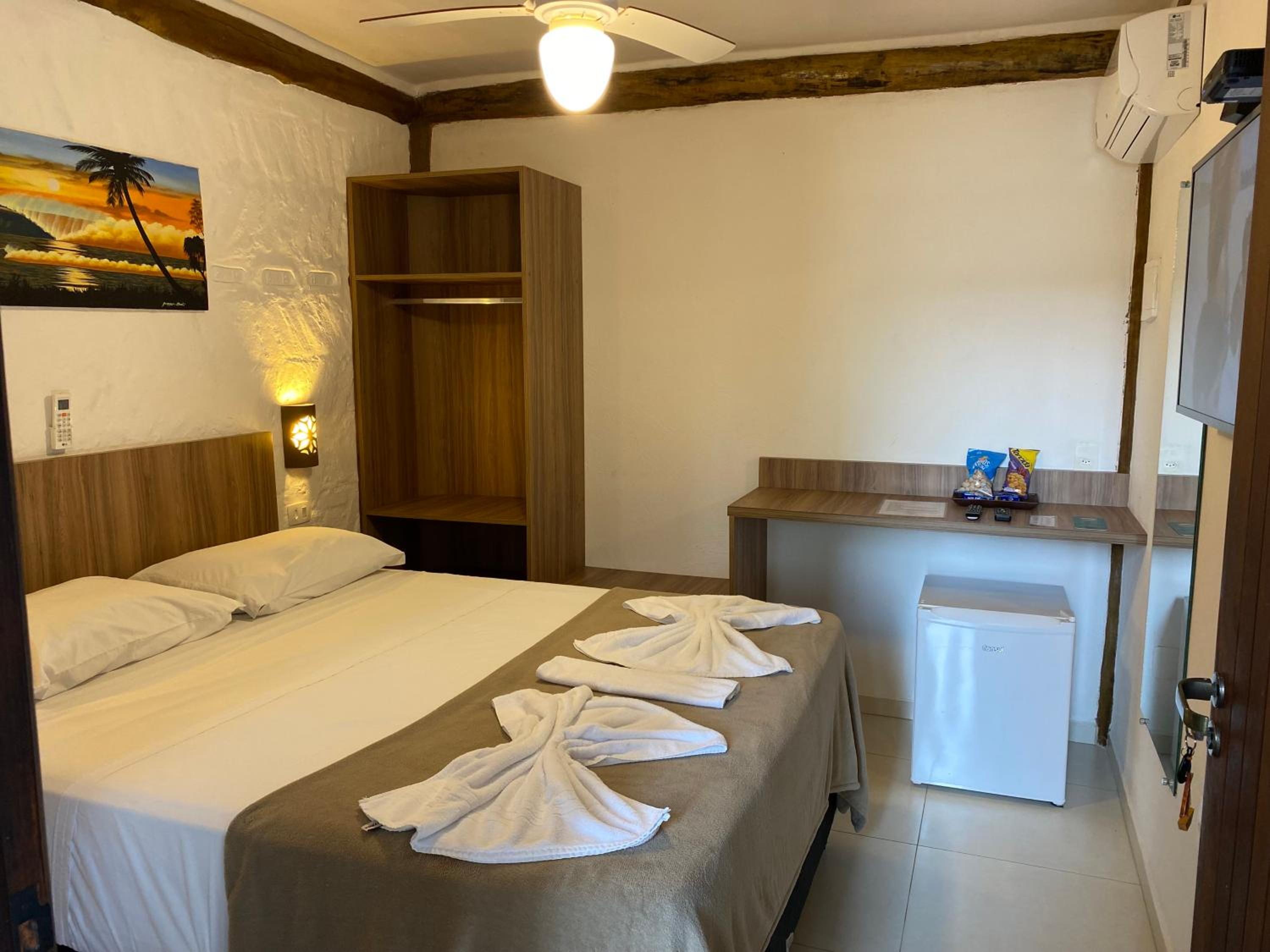 Budget Double Room photo 2