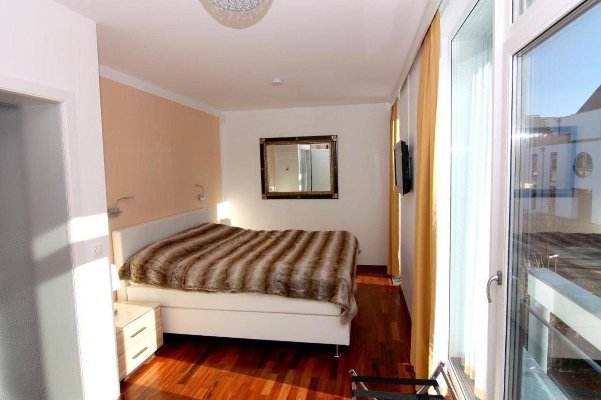 Three-Bedroom Vacation Home  photo 2