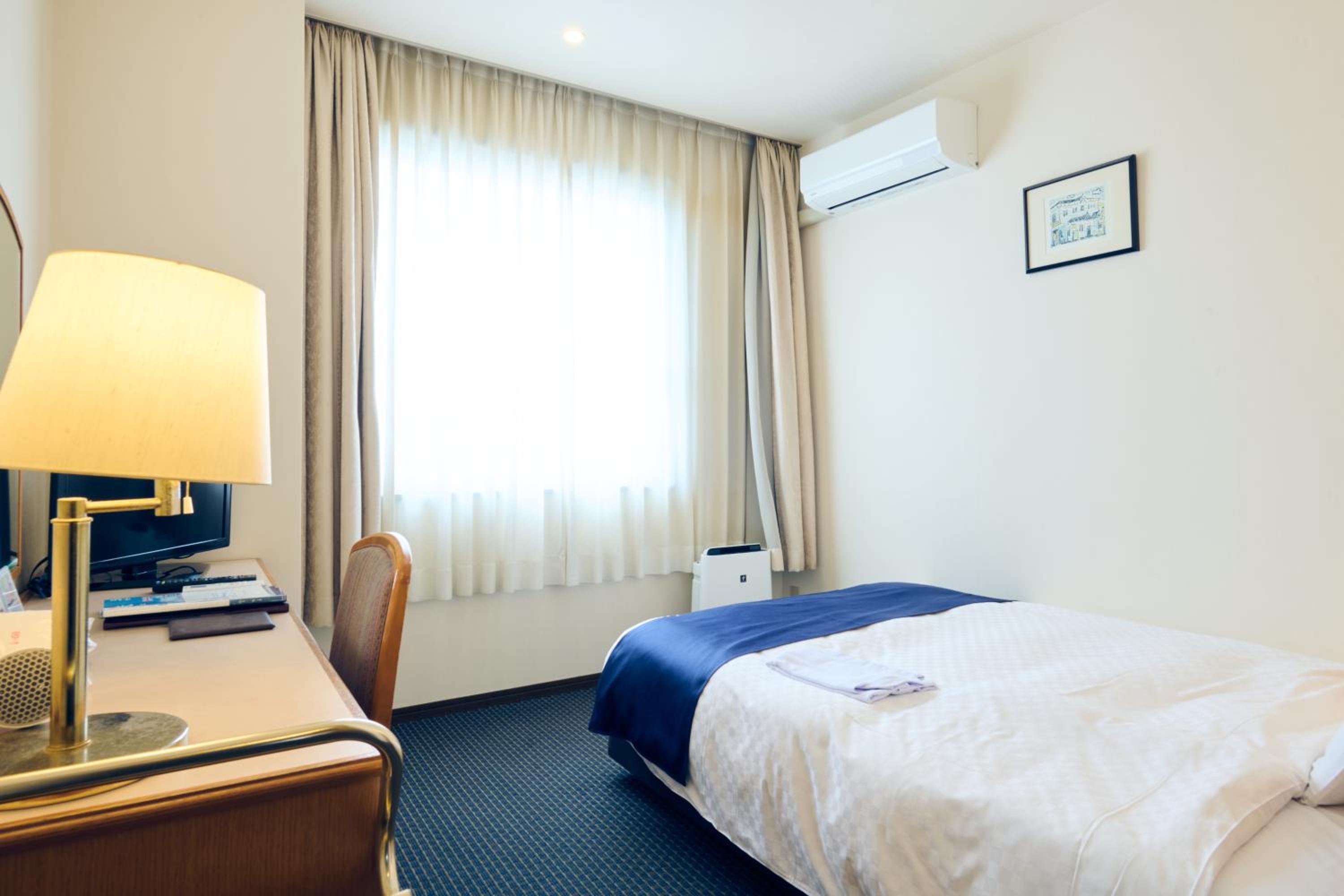 Double Room - Photo 1