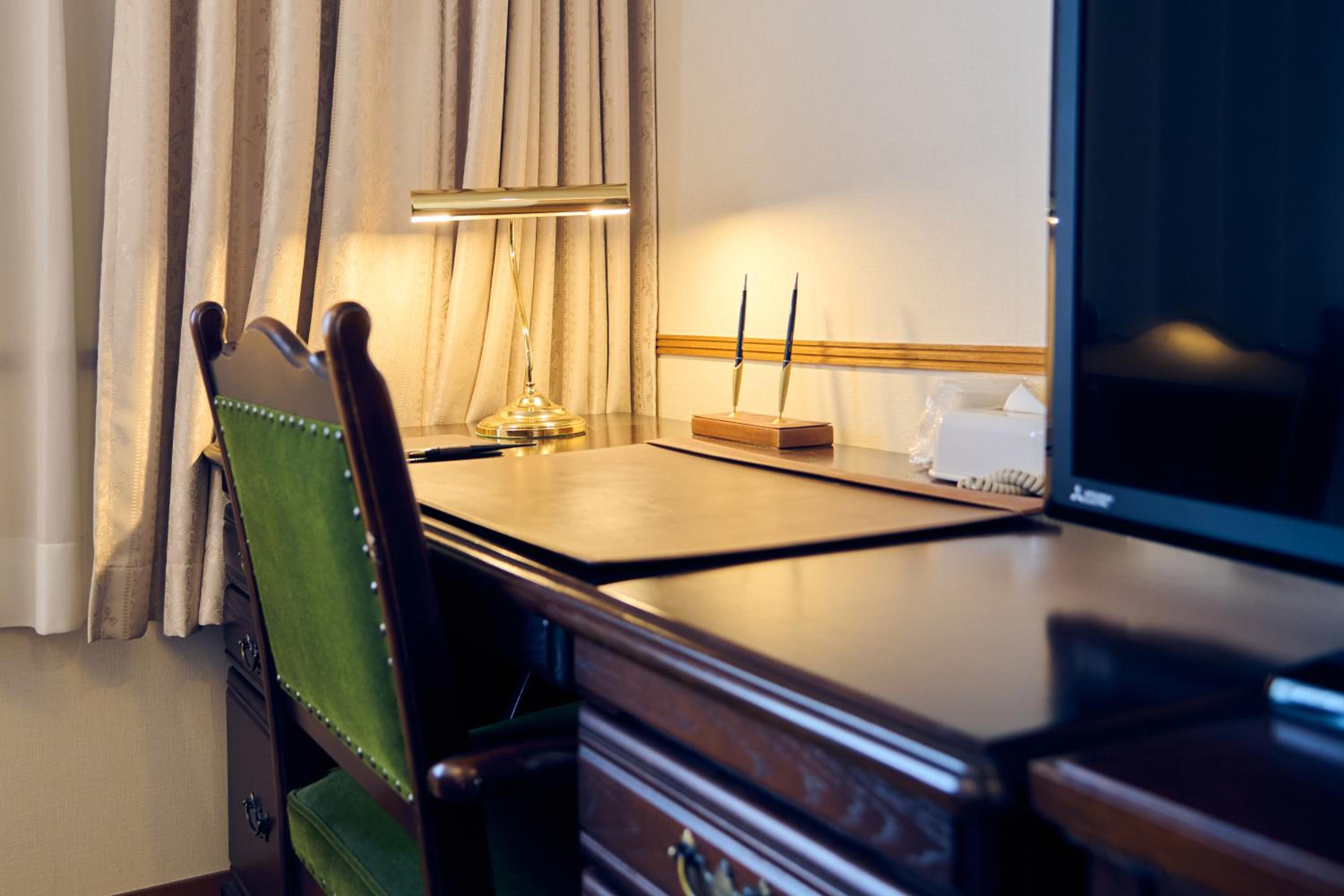 Suite - Photo 3