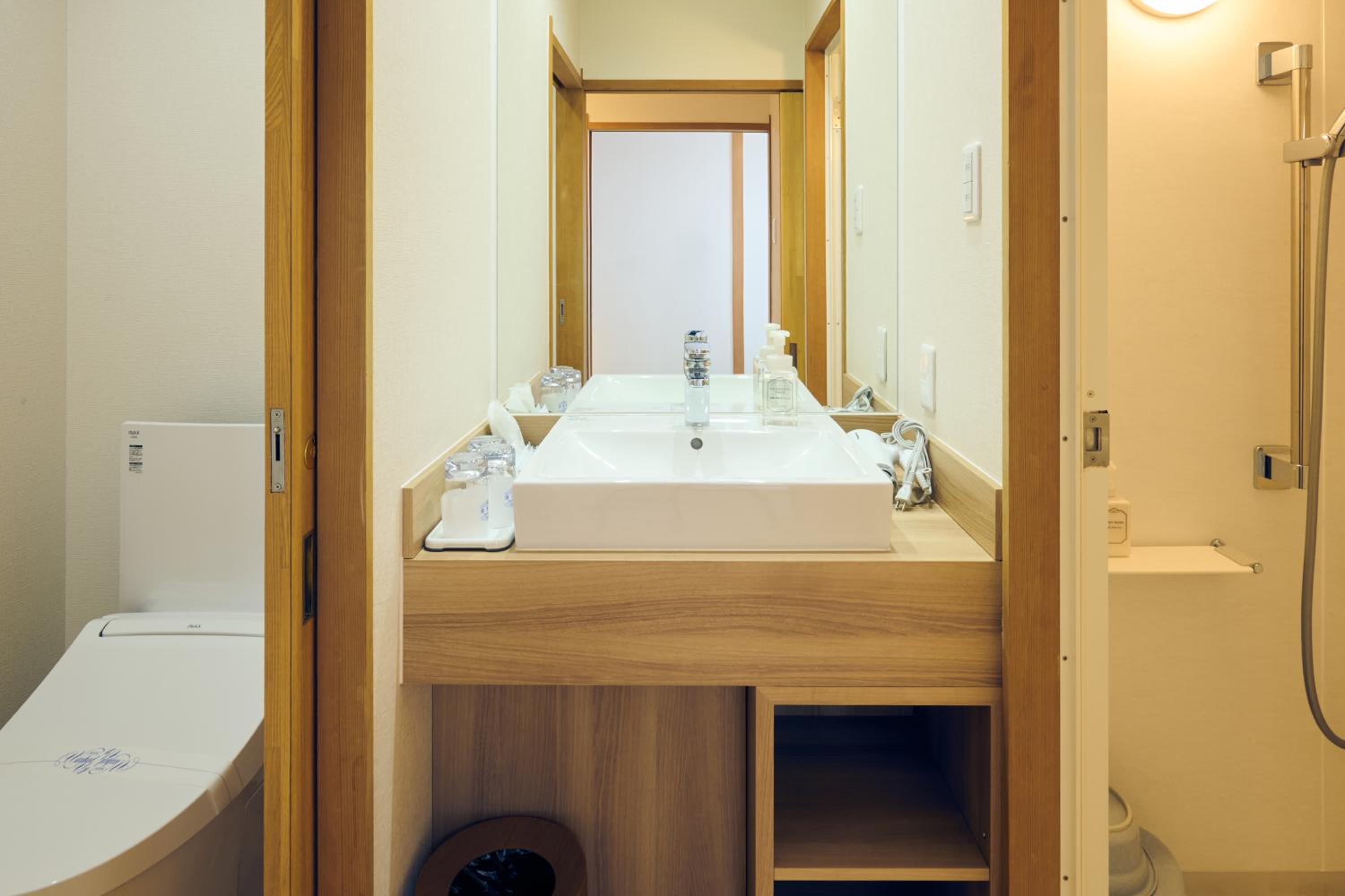 Japanese-Style Room - Photo 2
