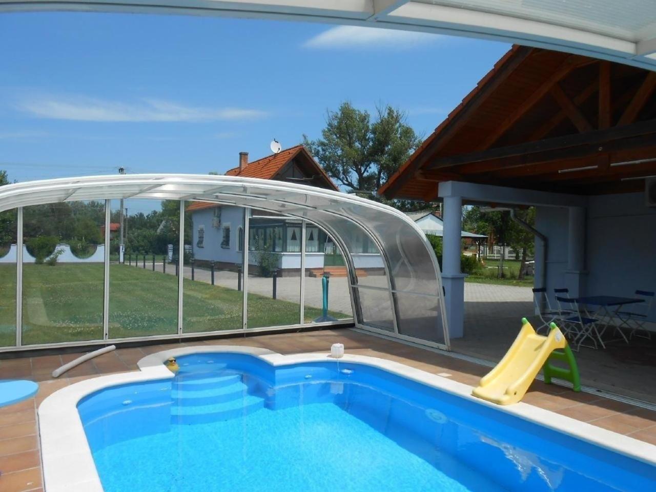 Holiday Home photo 3