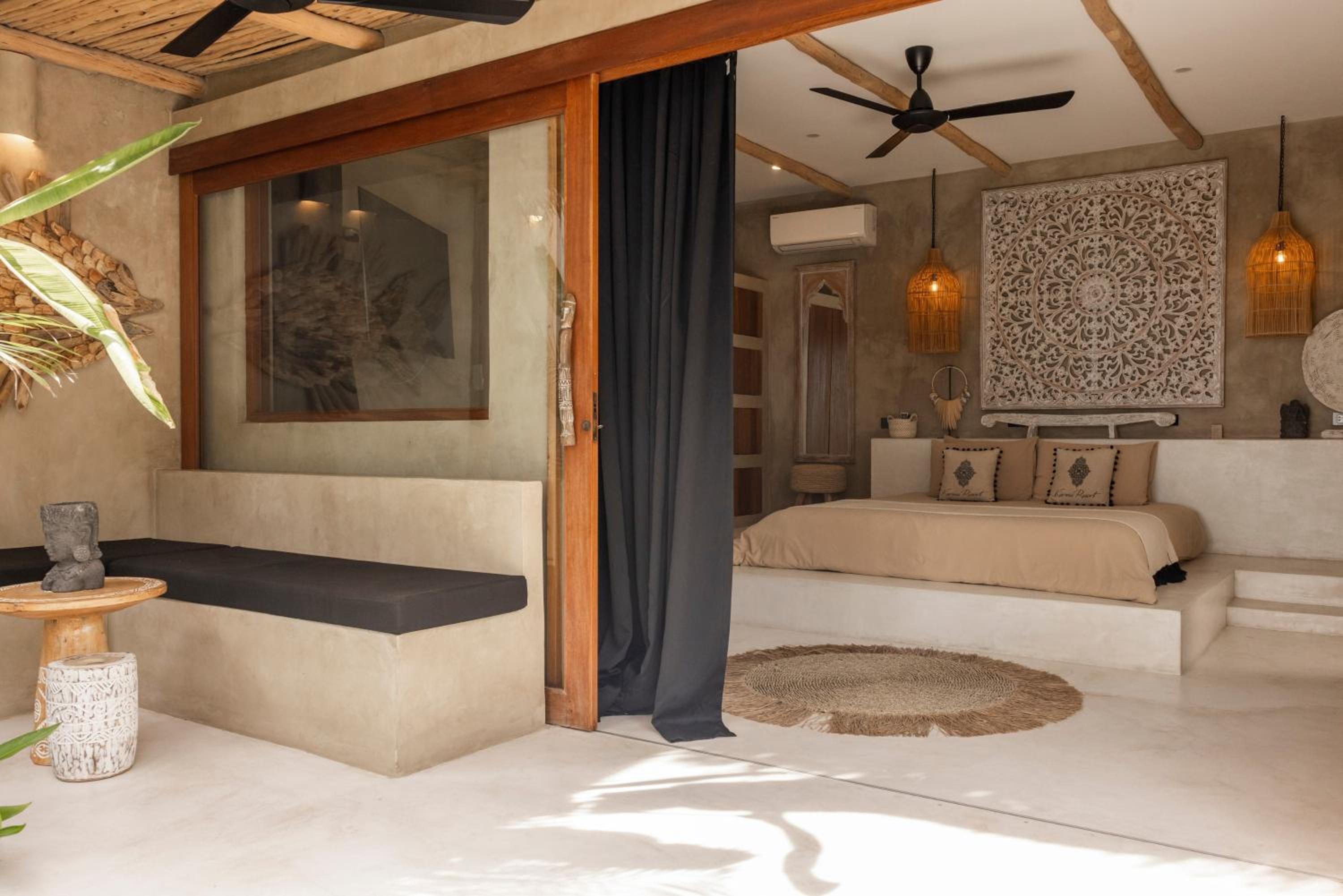 Three-Bedroom Villa - Beach Front